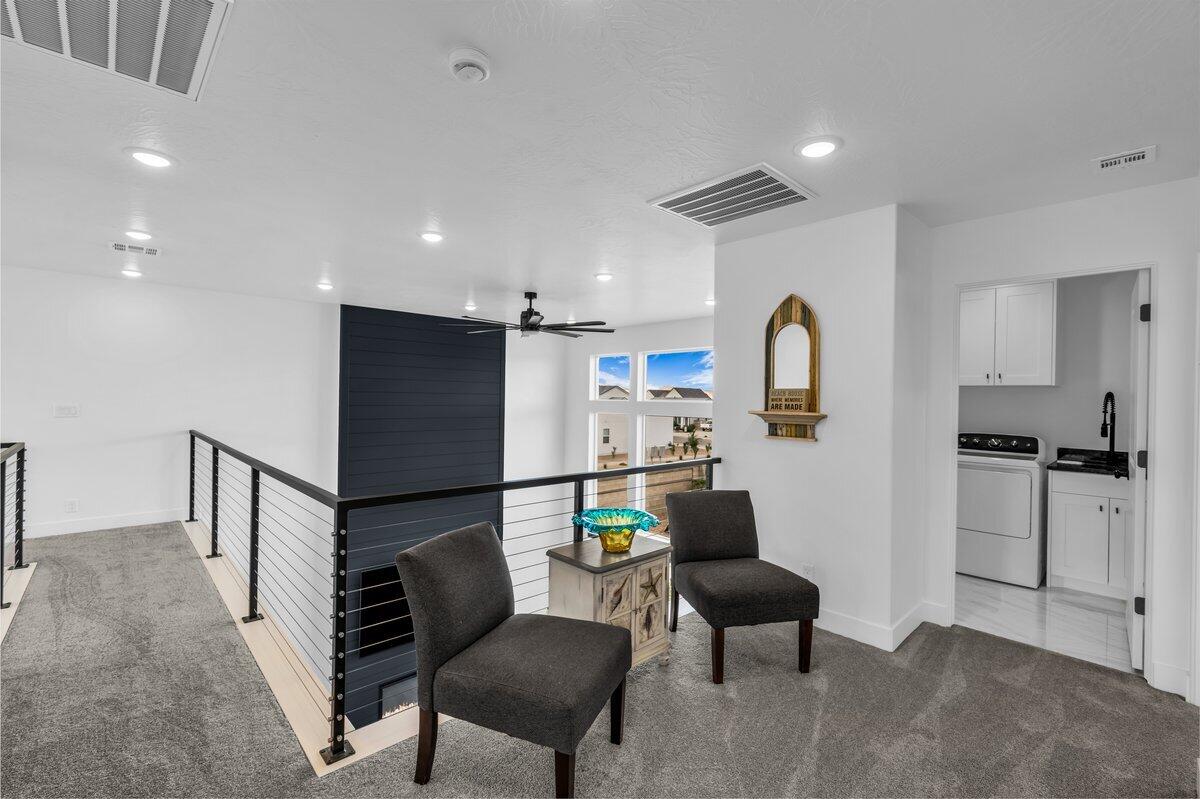 DESERT COLOR SAGE HAVEN - Residential