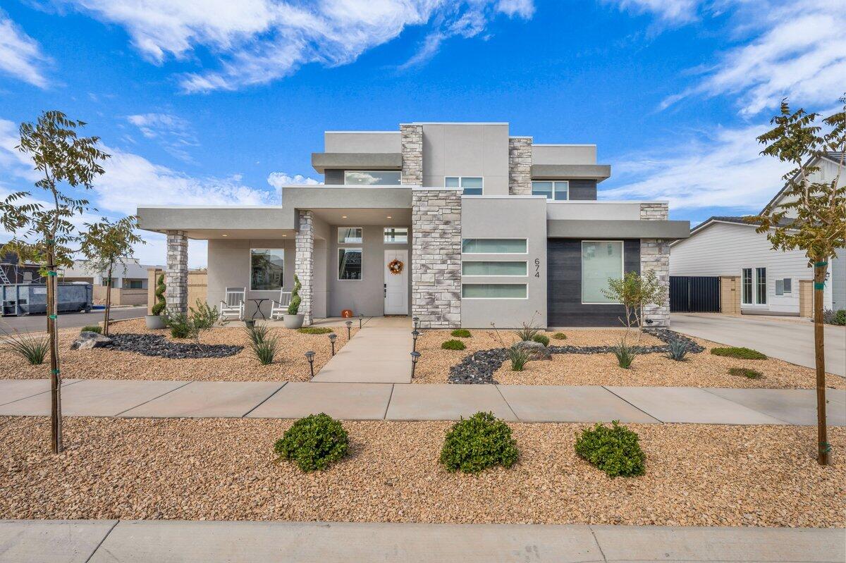 DESERT COLOR SAGE HAVEN - Residential