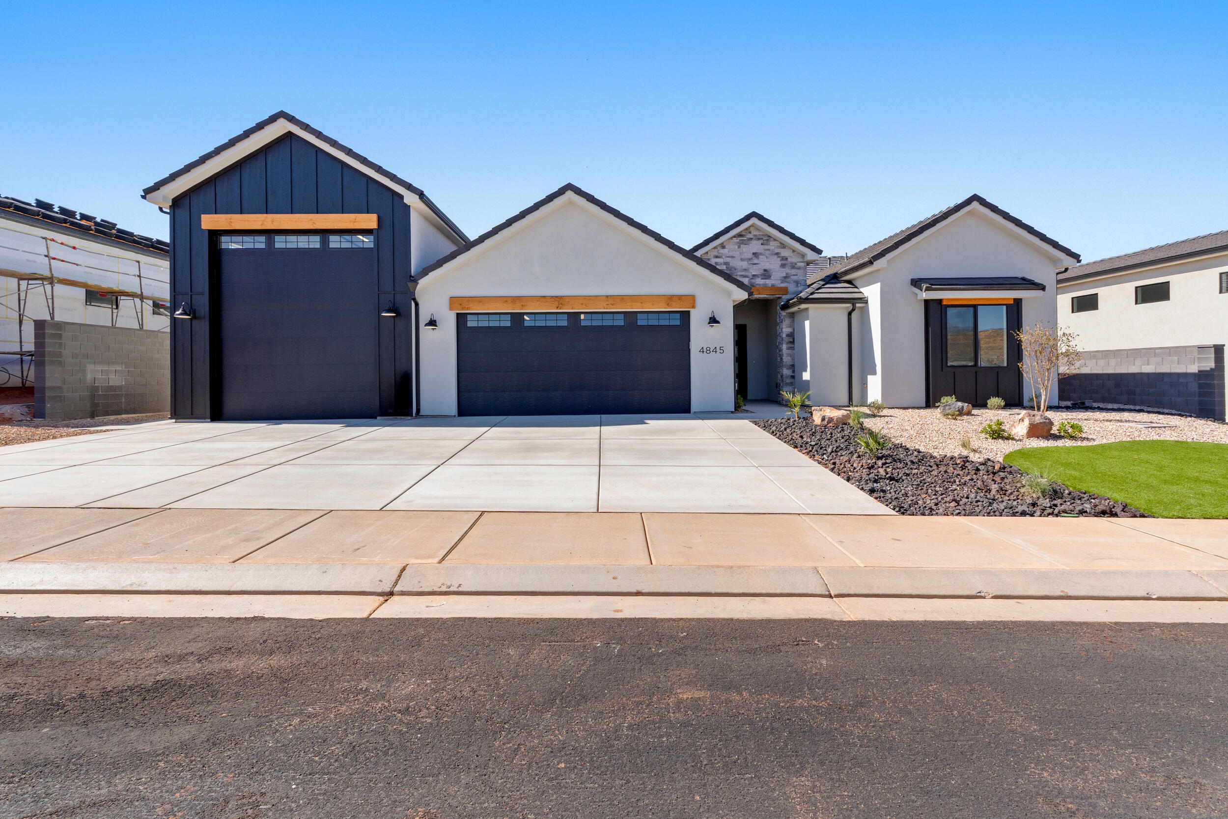 Oversize RV Garage: A huge plus for anyone with recreational vehicles, boats, or needing significant storage space.
Minutes to the Reservoir: Easy access to water-based recreation like boating, fishing, swimming, etc. Extra Tall Ceilings in Open Living Space: Creates a feeling of spaciousness, light, and grandeur. Pine Valley Mountain Views: Beautiful natural scenery, offering a sense of tranquility and connection to the outdoors. A paradise for off road vehicles, ride right from your garage to the trails! Upgraded Bosch Appliances: High-quality and energy-efficient kitchen features.No HOA More freedom and lower monthly costs.
Separate Living Space (Potential Nightly Rental): A valuable asset for generating income or accommodating guests. Room for a pool in the backyard.