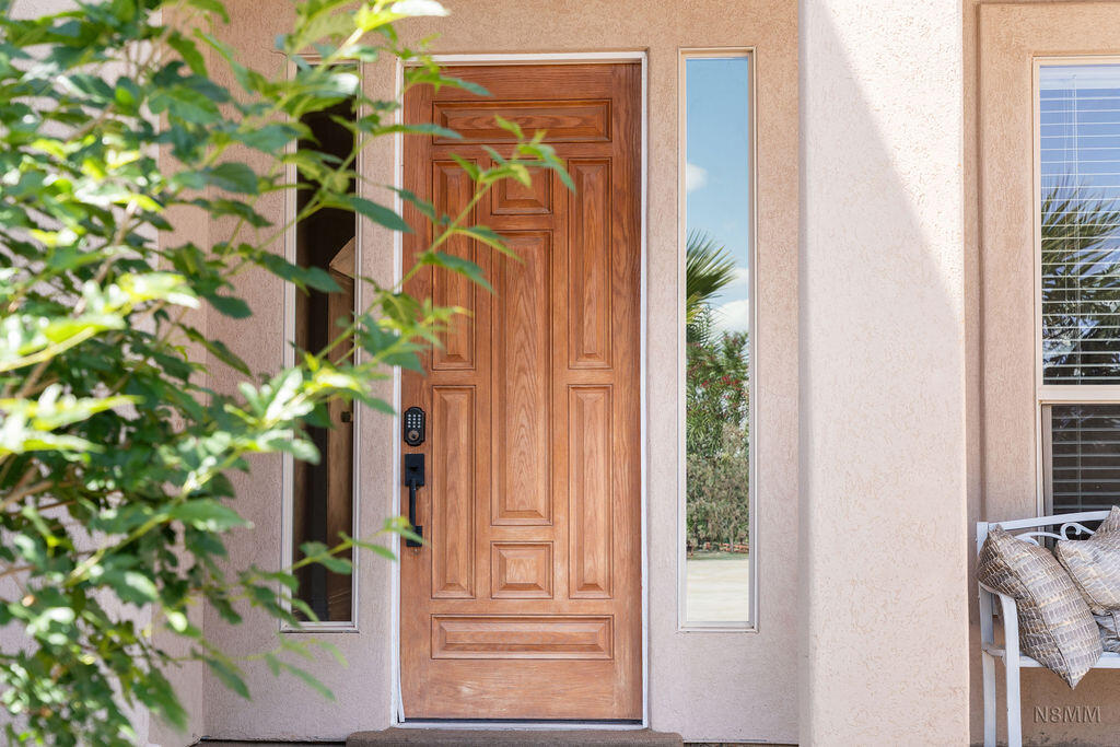 SHADOW HILLS - Residential