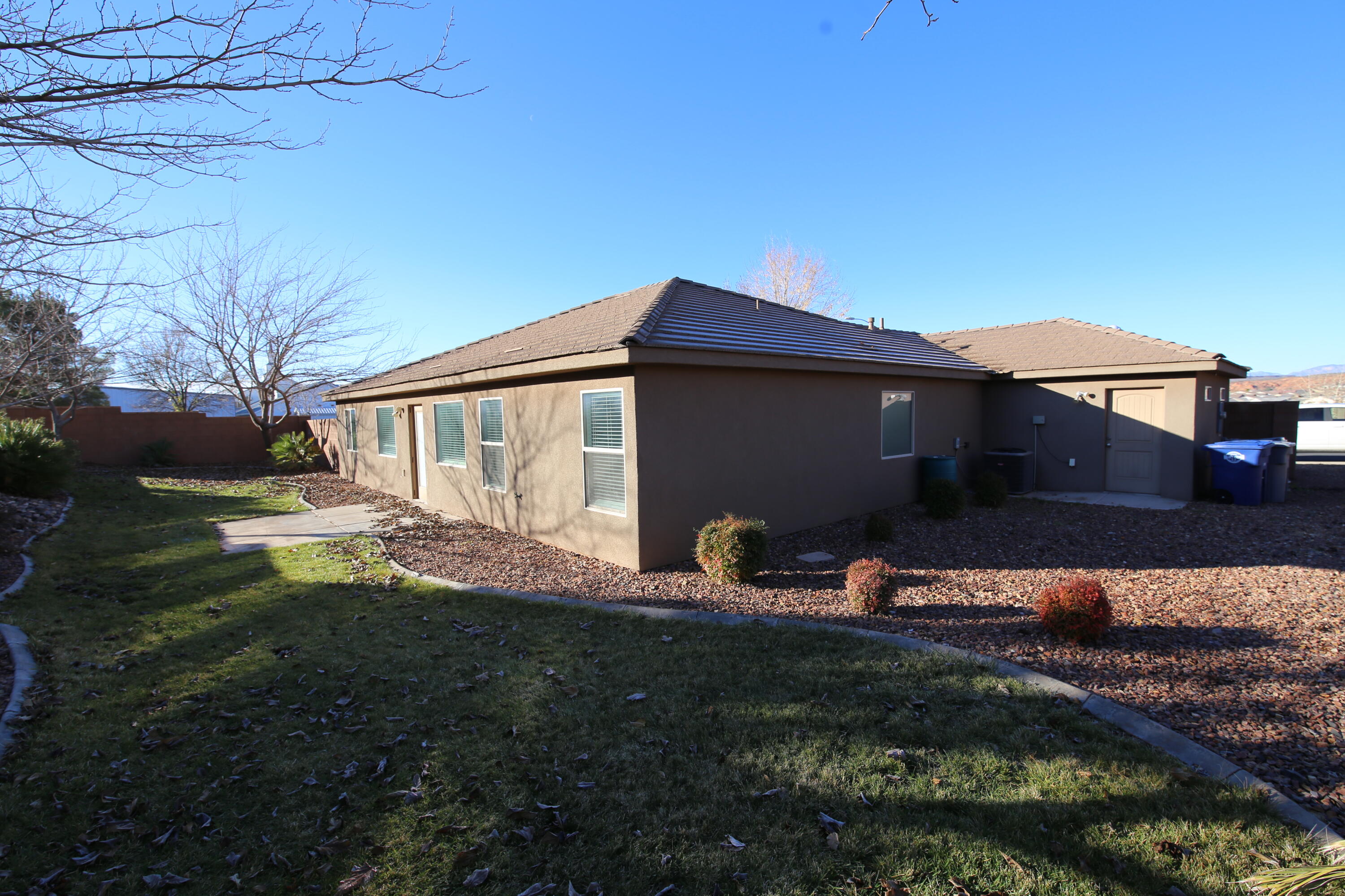 NEW WARM SPRINGS - Residential