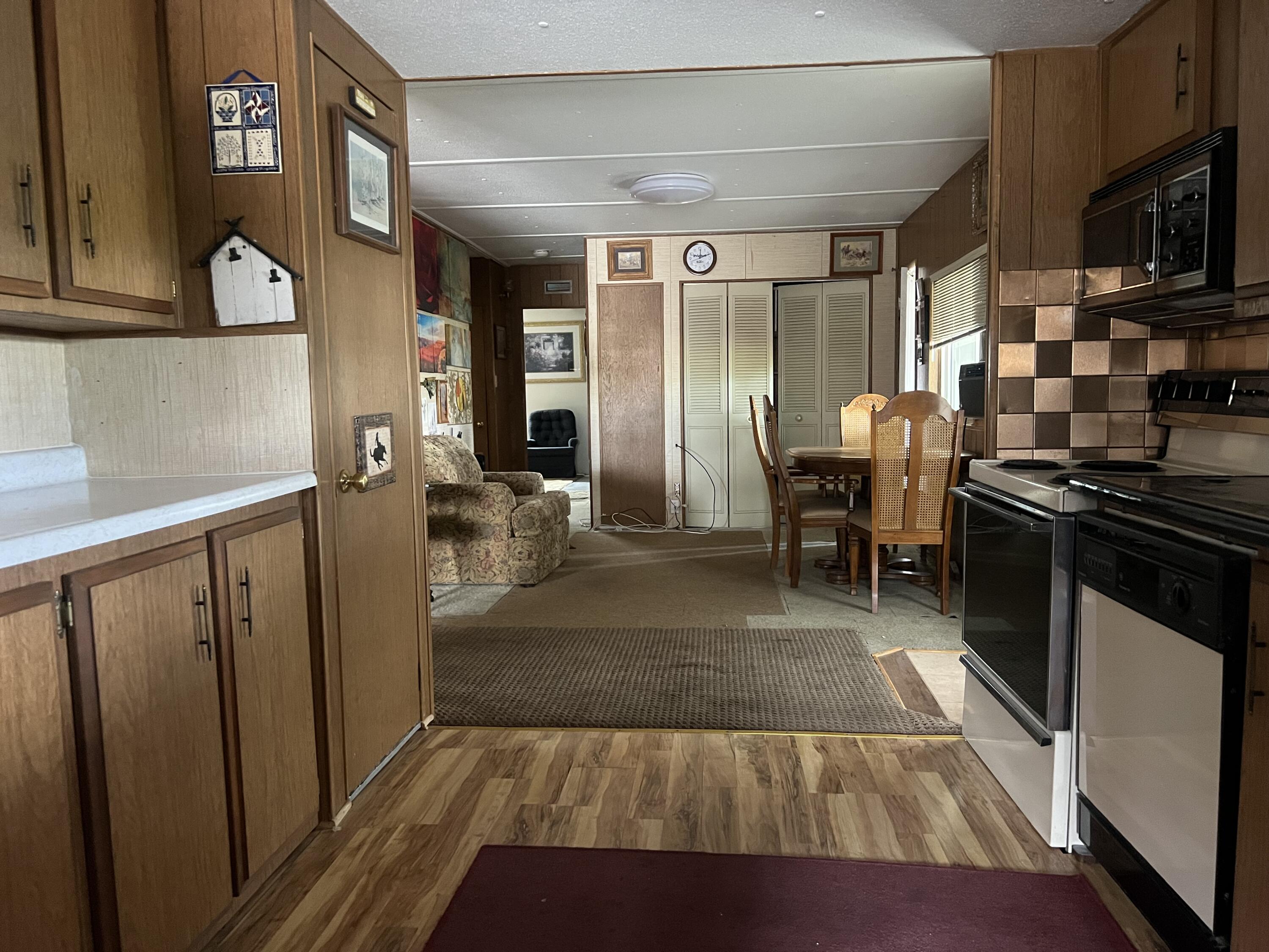 PALO VERDE MOBILE HOME ESTATES - Residential