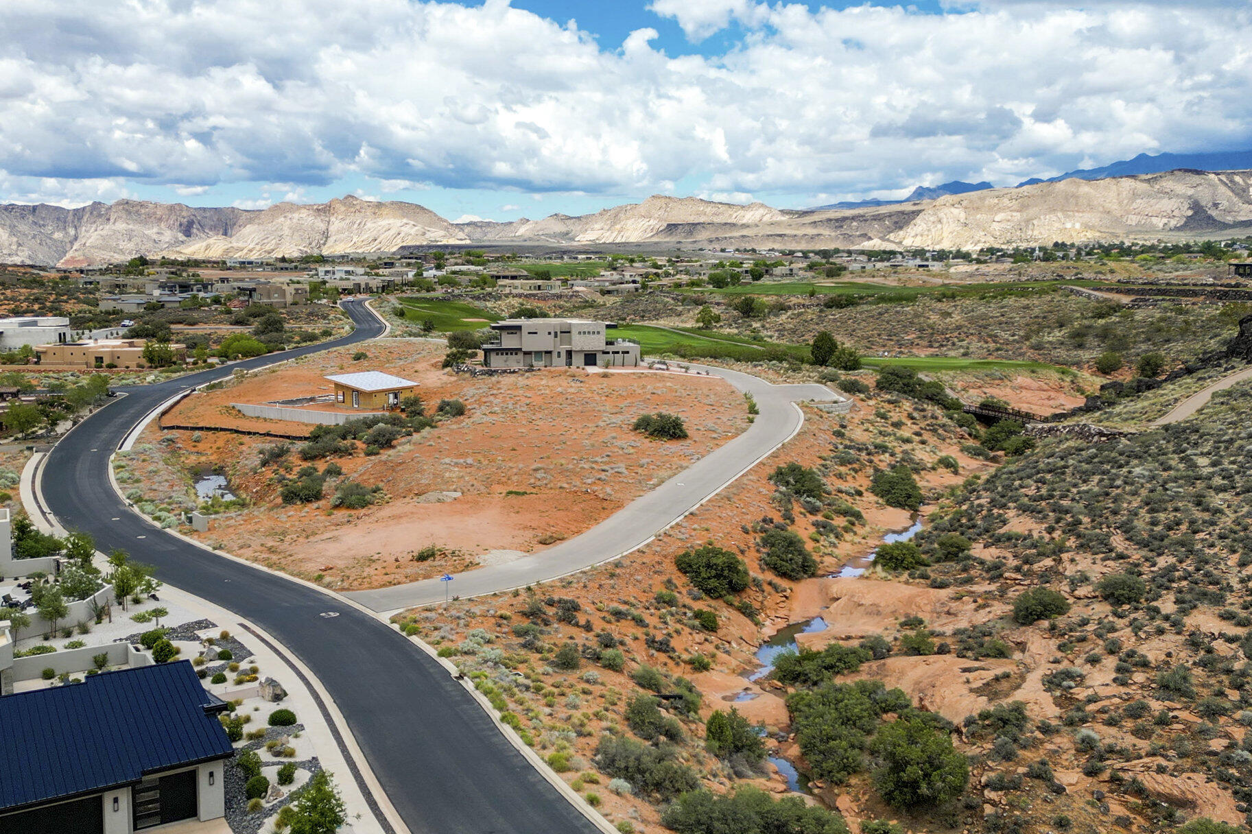 LEDGES OF ST GEORGE - Land