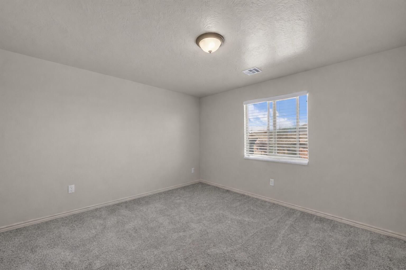 DESERTS EDGE - Residential