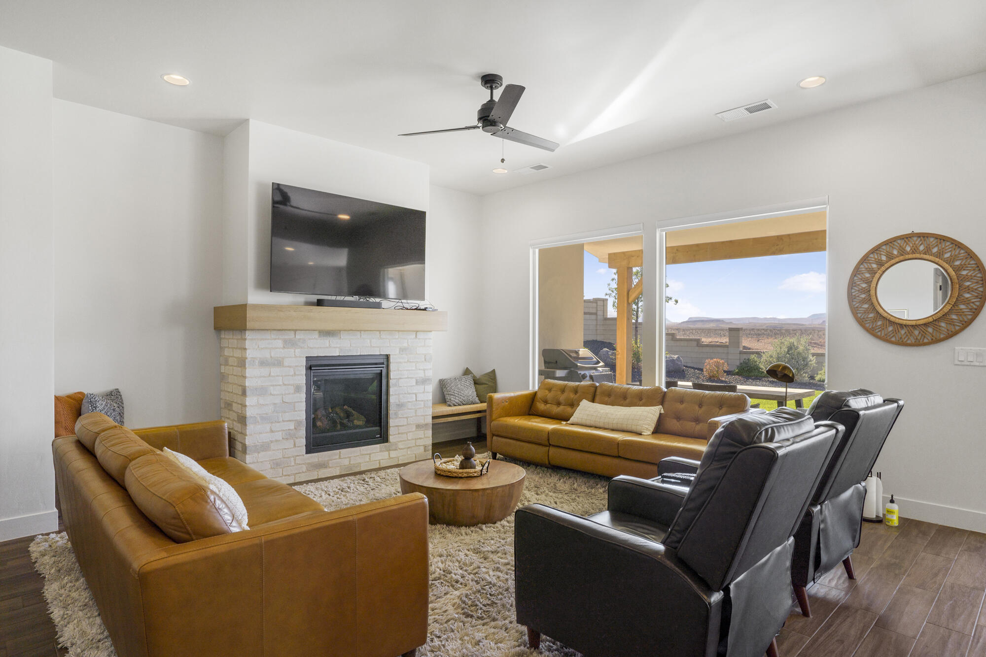 AUBURN HILLS - Residential