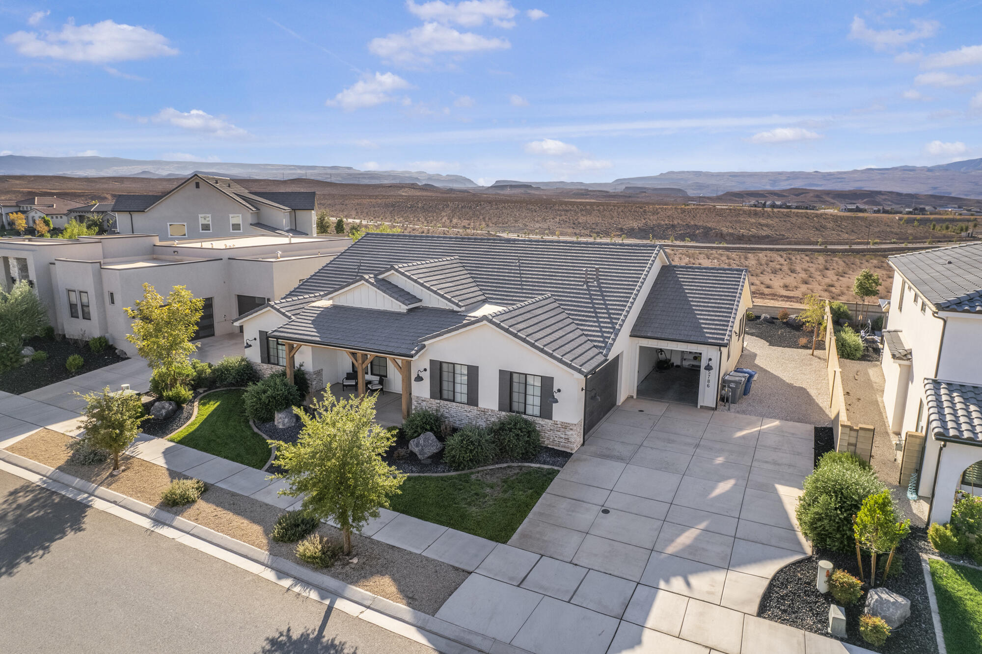 AUBURN HILLS - Residential