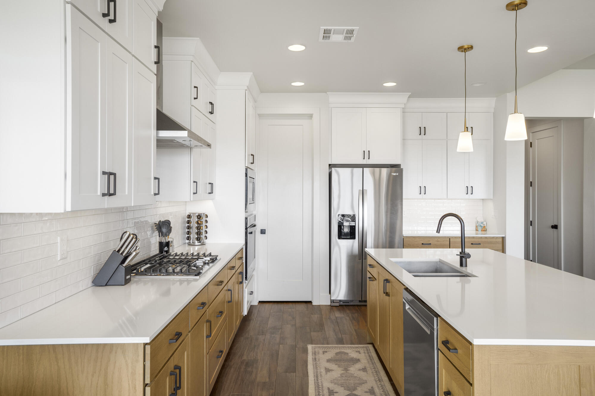 AUBURN HILLS - Residential