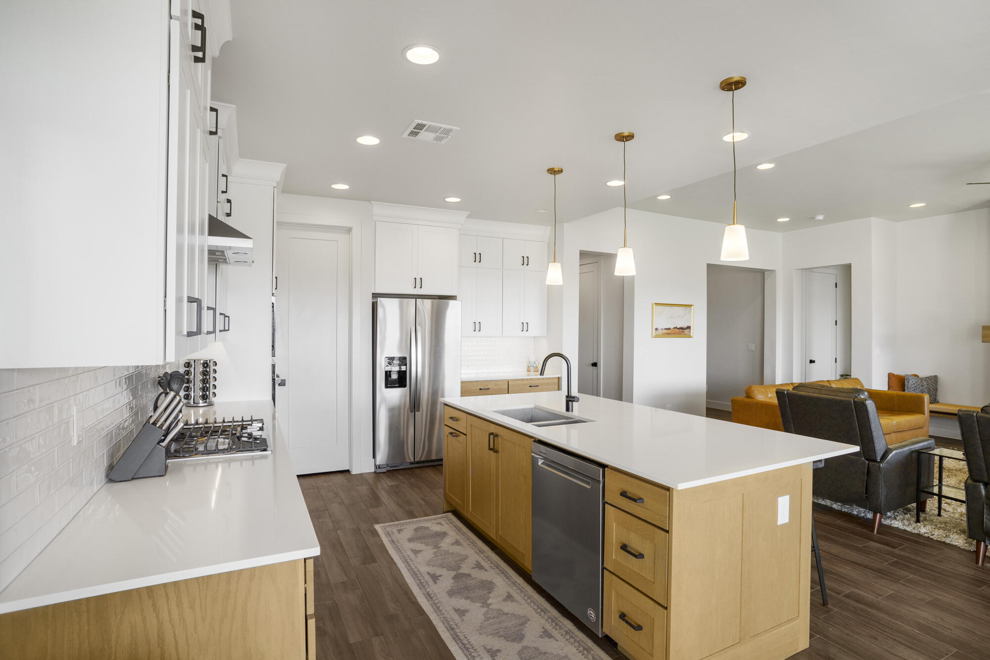 AUBURN HILLS - Residential