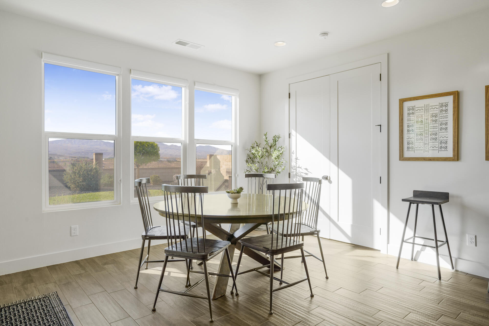 AUBURN HILLS - Residential