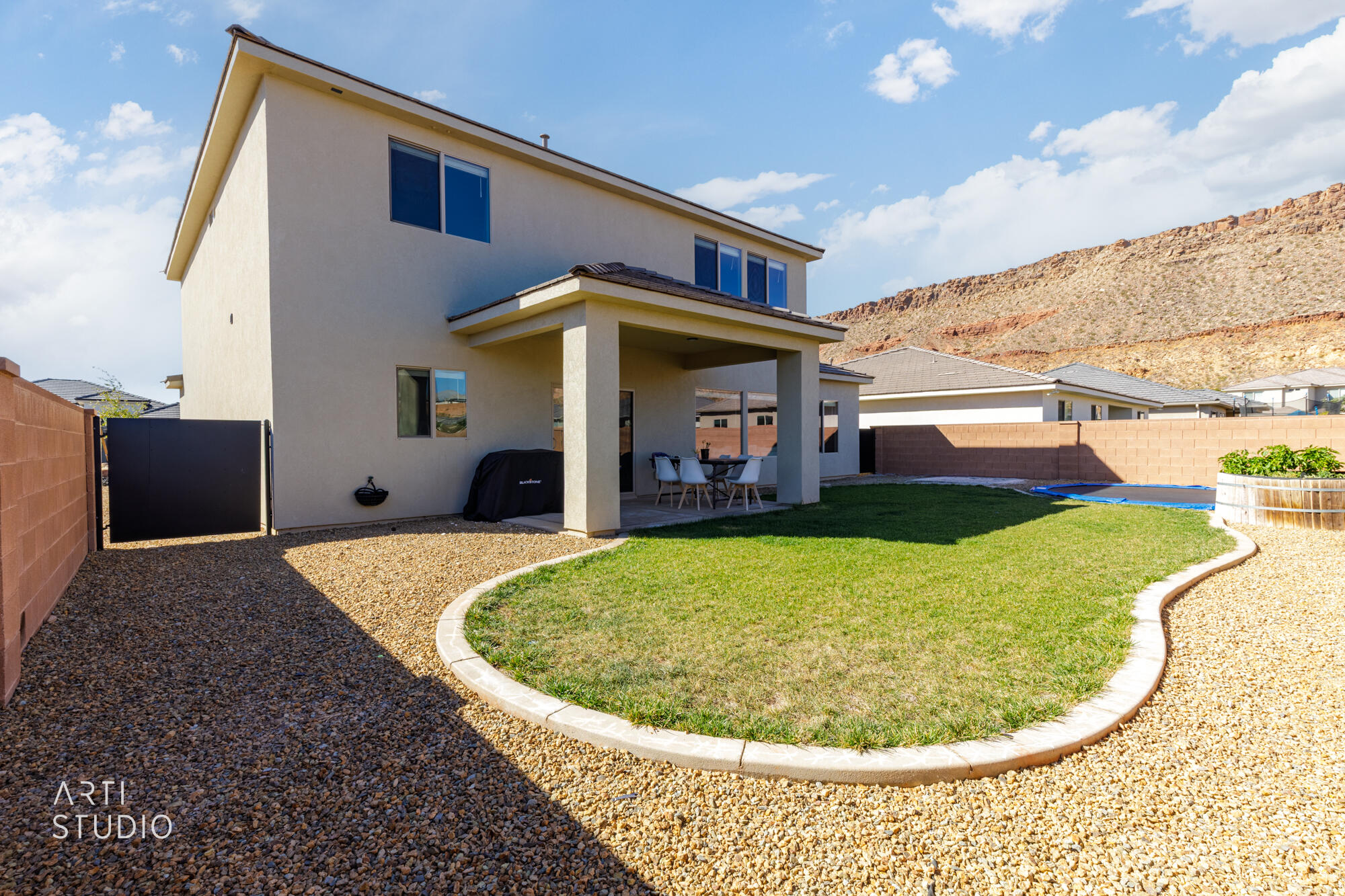 RED WATERS - Residential