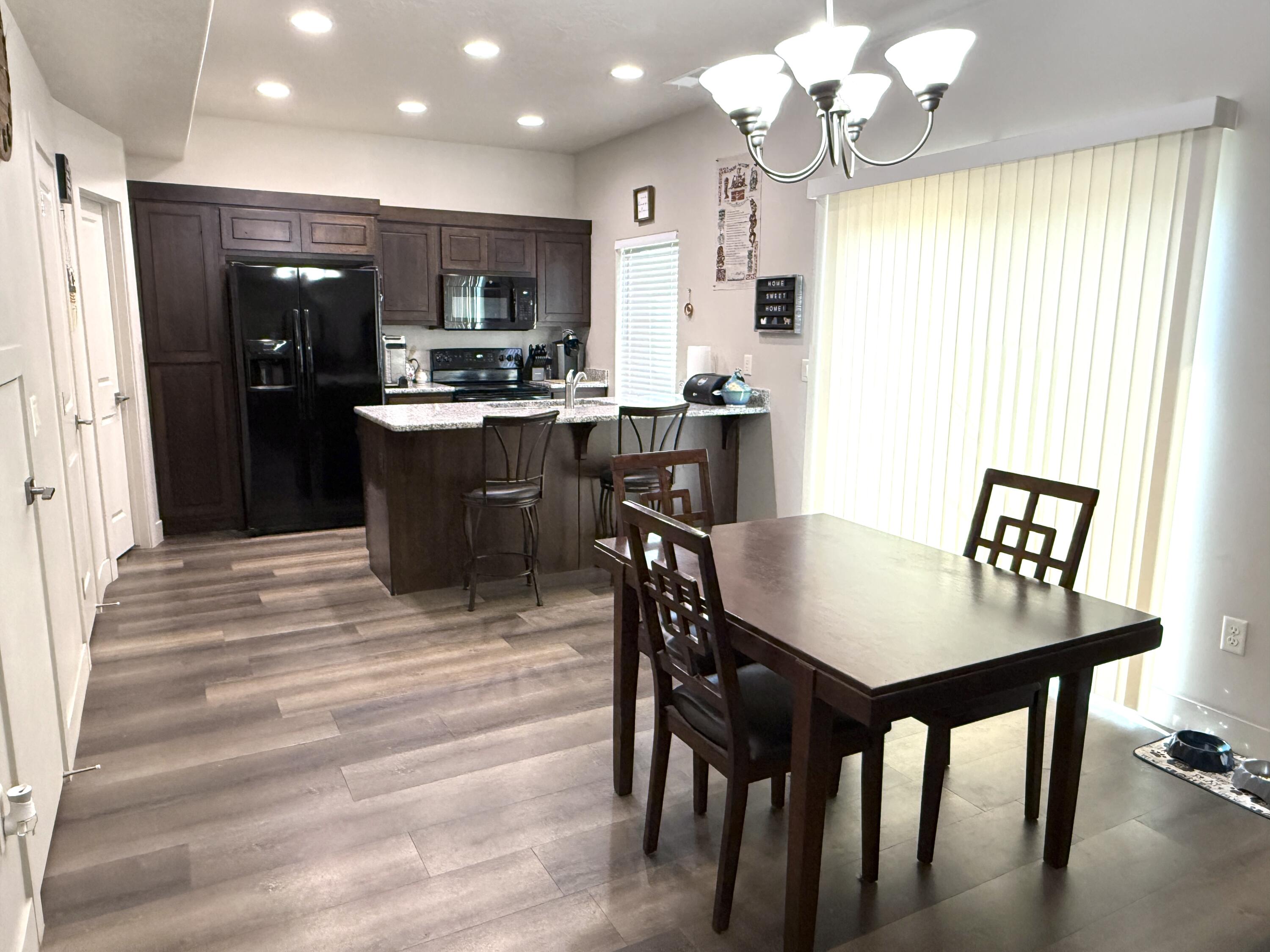 RESIDENCES AT FOUR FIFTY TOWNHOMES - Residential