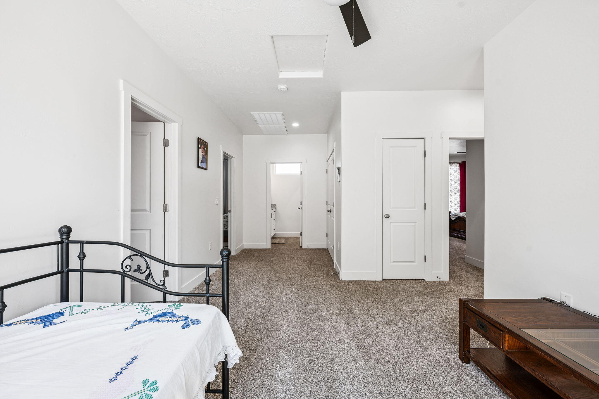 STONE POINT TOWNHOMES - Residential