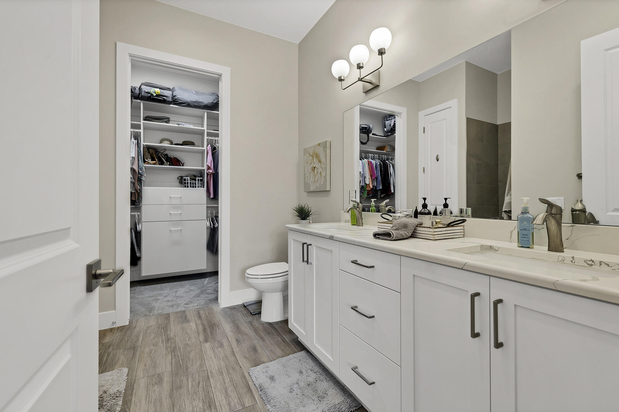 VILLAS AT SUN RIVER - Residential