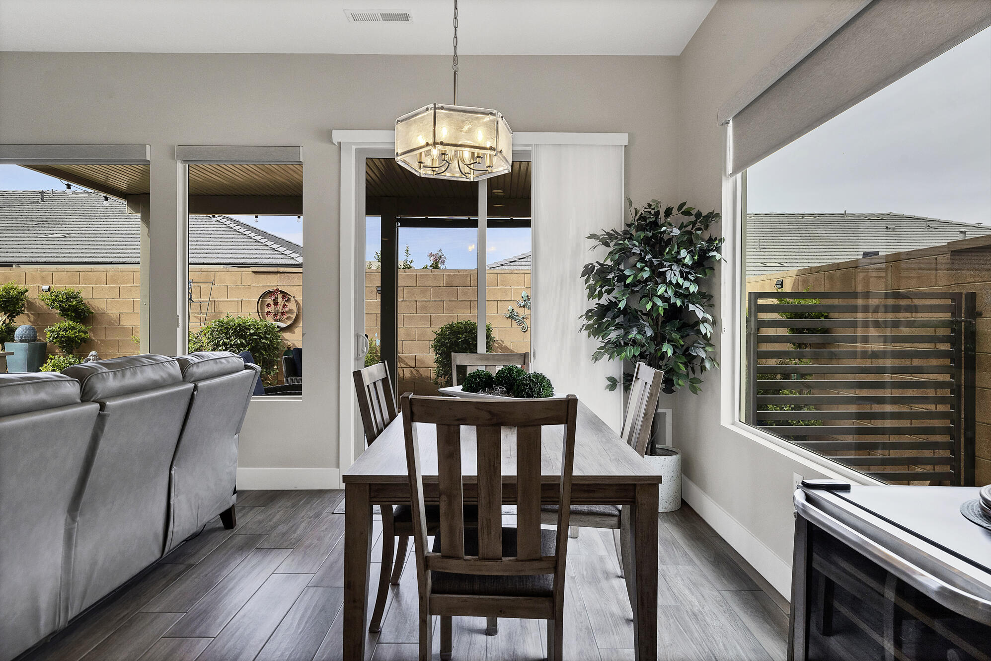 VILLAS AT SUN RIVER - Residential