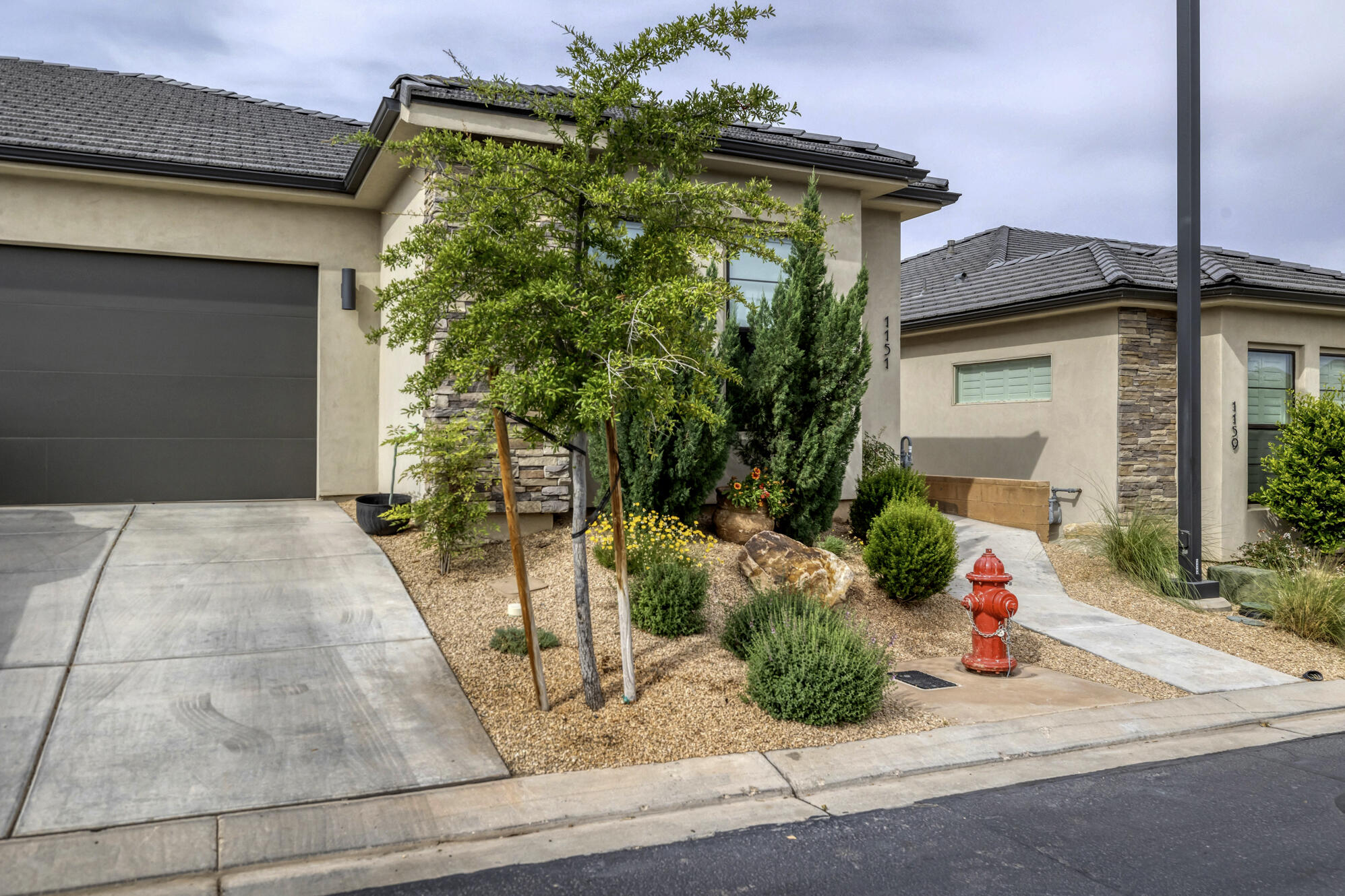 VILLAS AT SUN RIVER - Residential