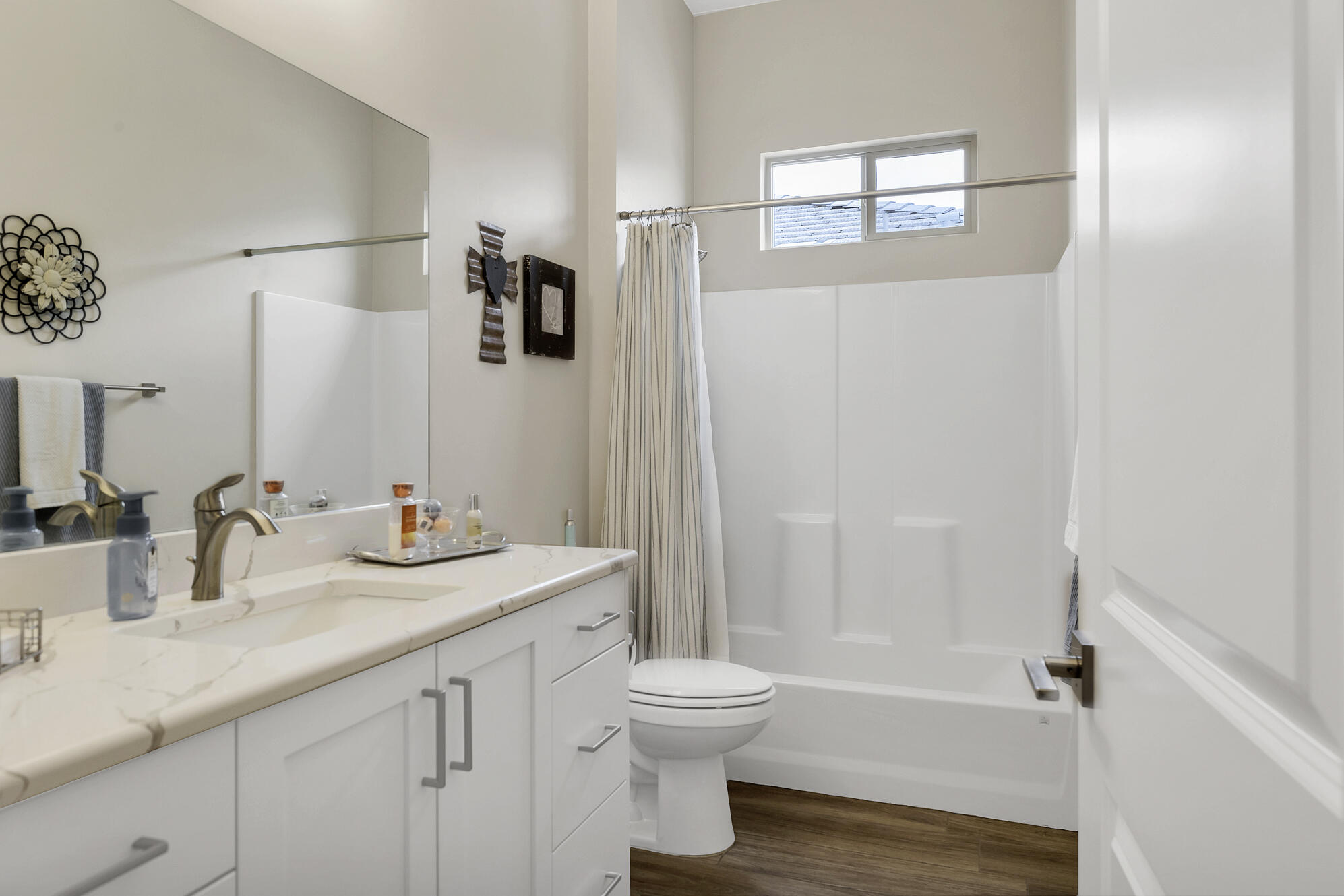 VILLAS AT SUN RIVER - Residential