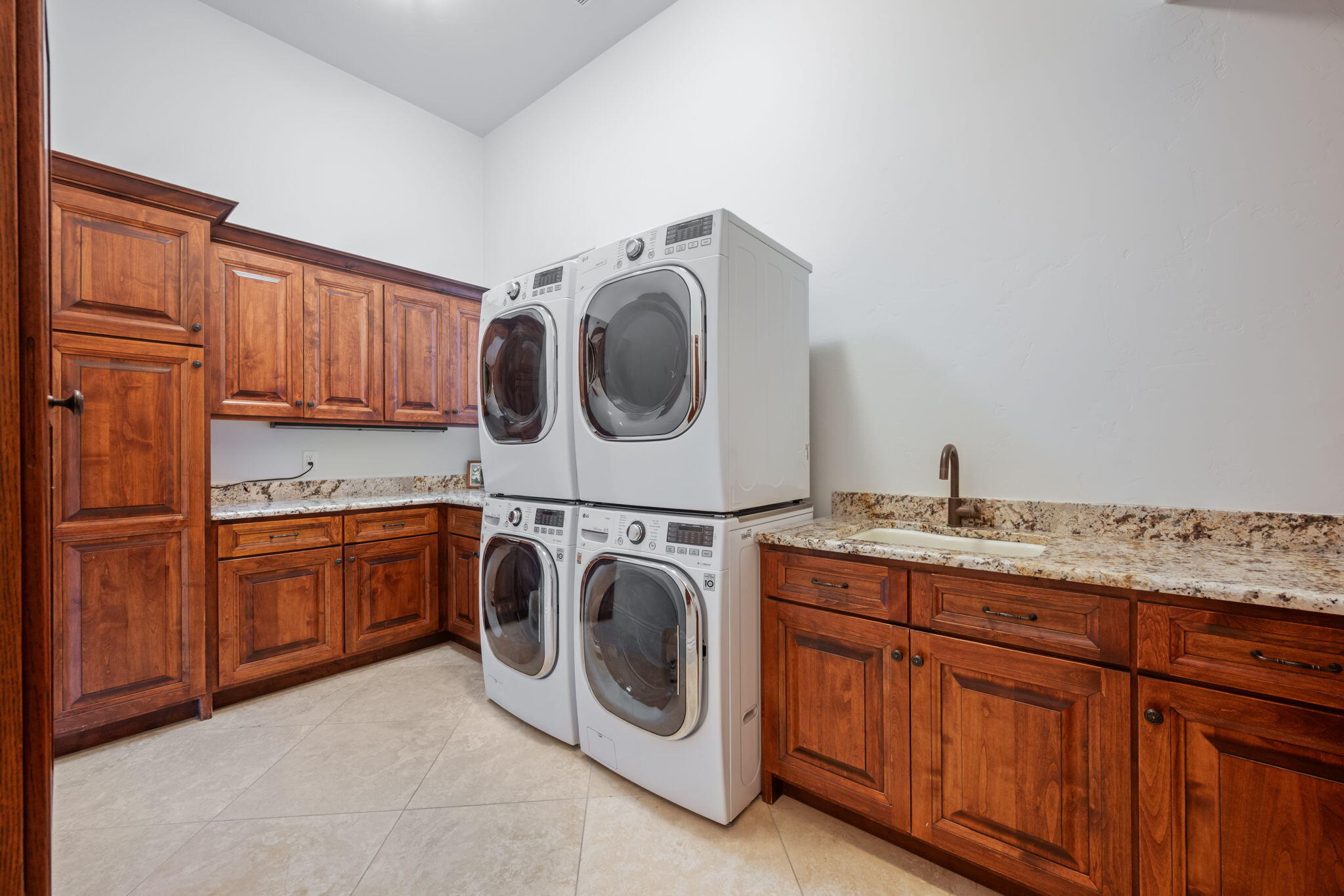 PHEASANT MEADOW - Residential