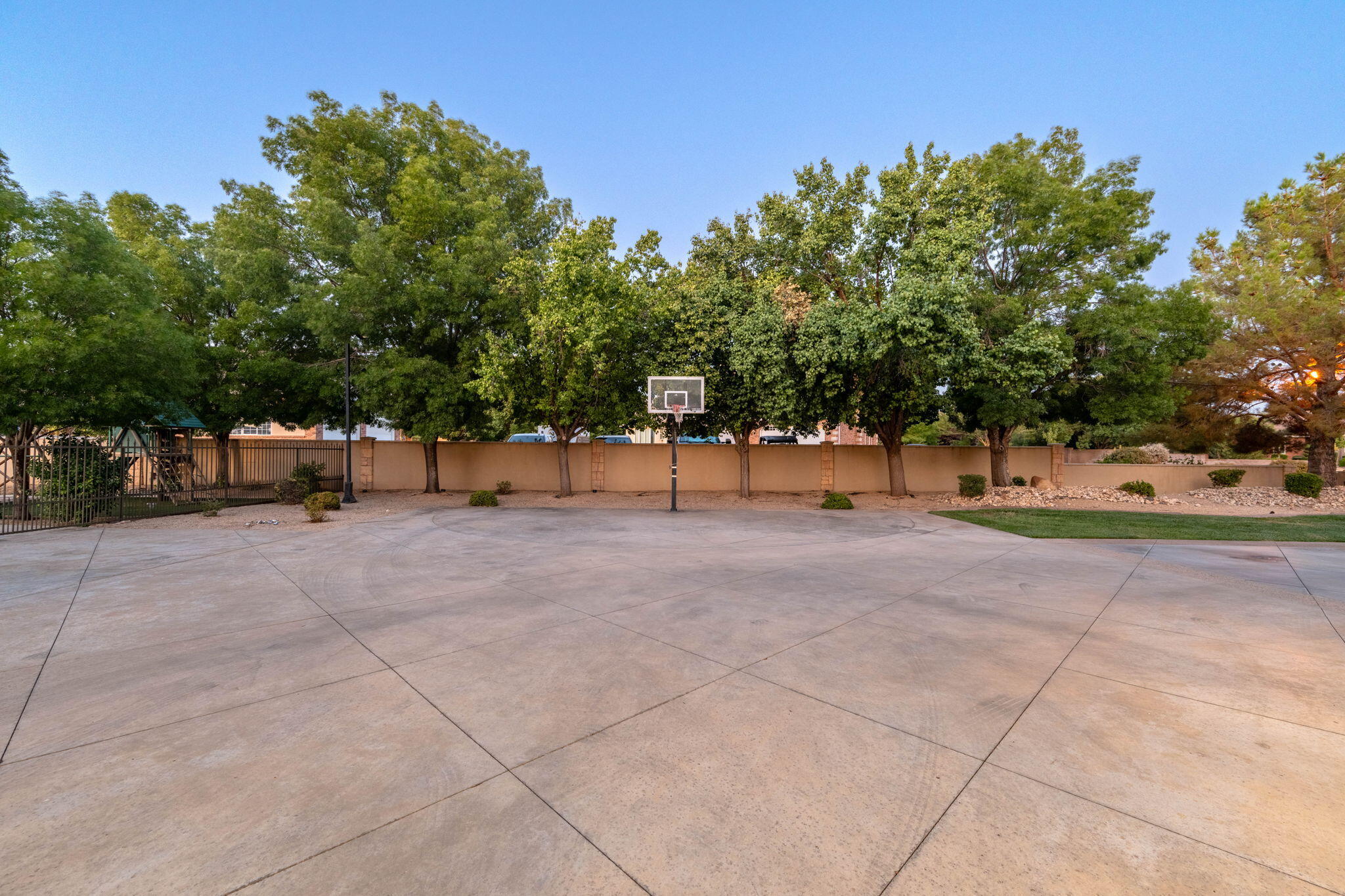 PHEASANT MEADOW - Residential