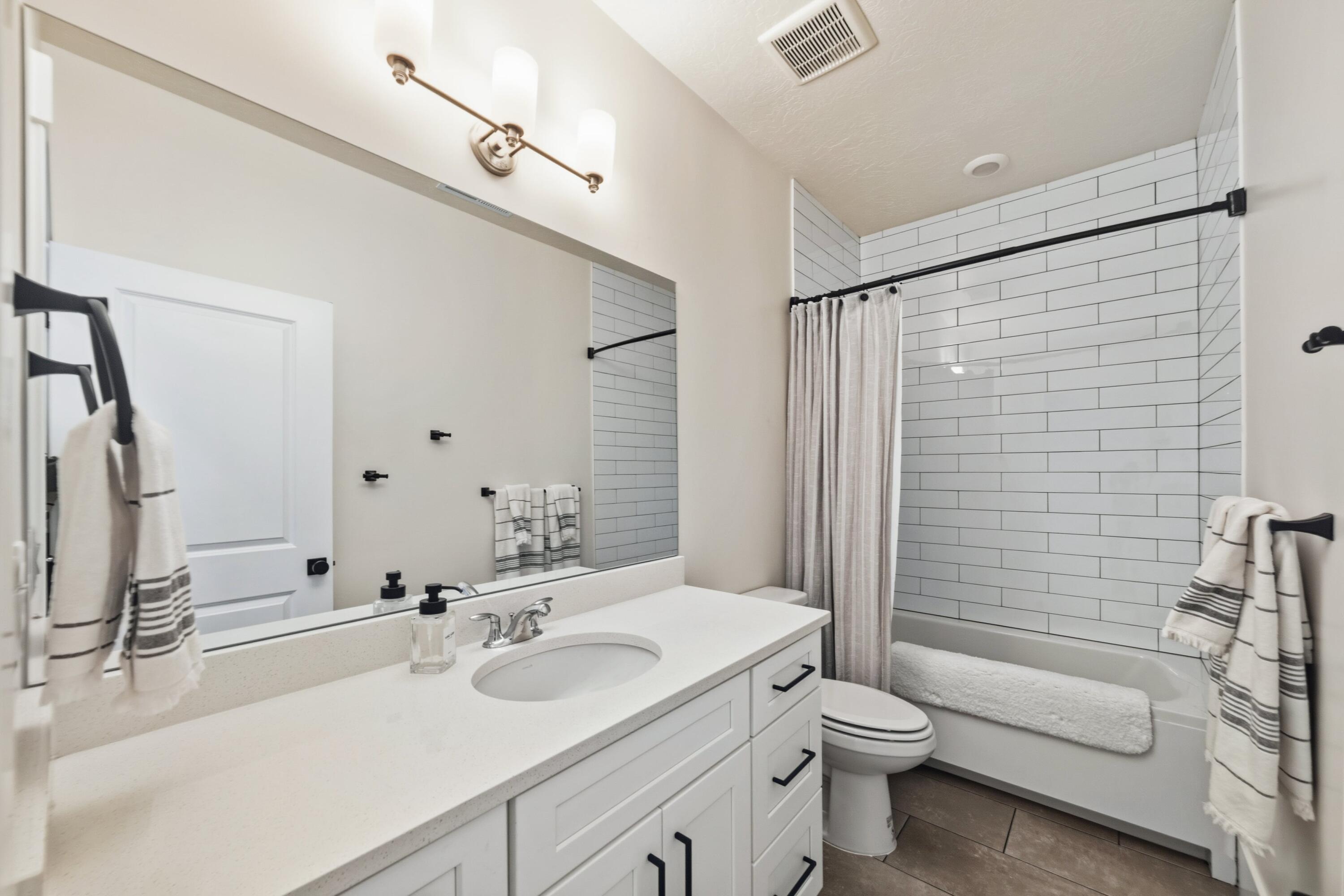 WHITWORTH ESTATES - Residential