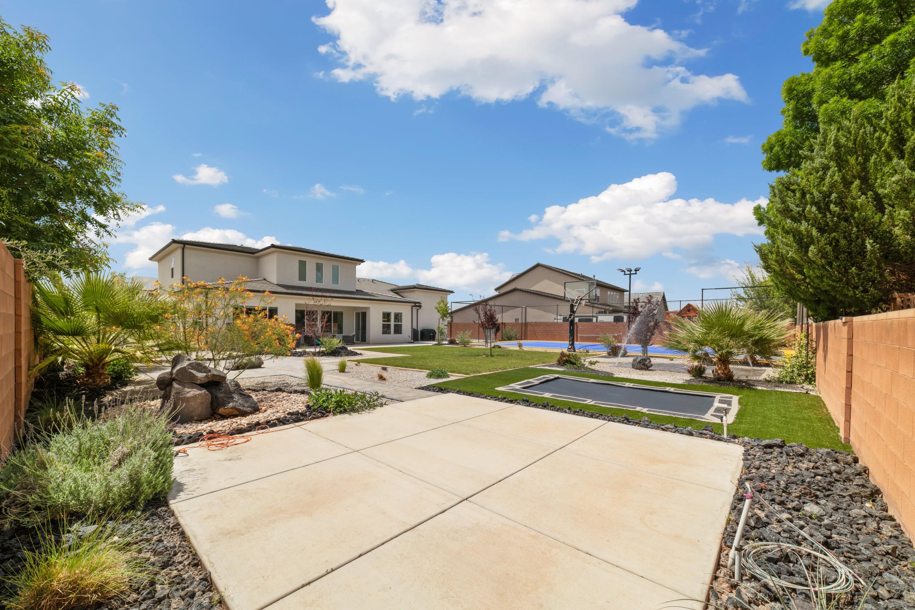 WHITWORTH ESTATES - Residential