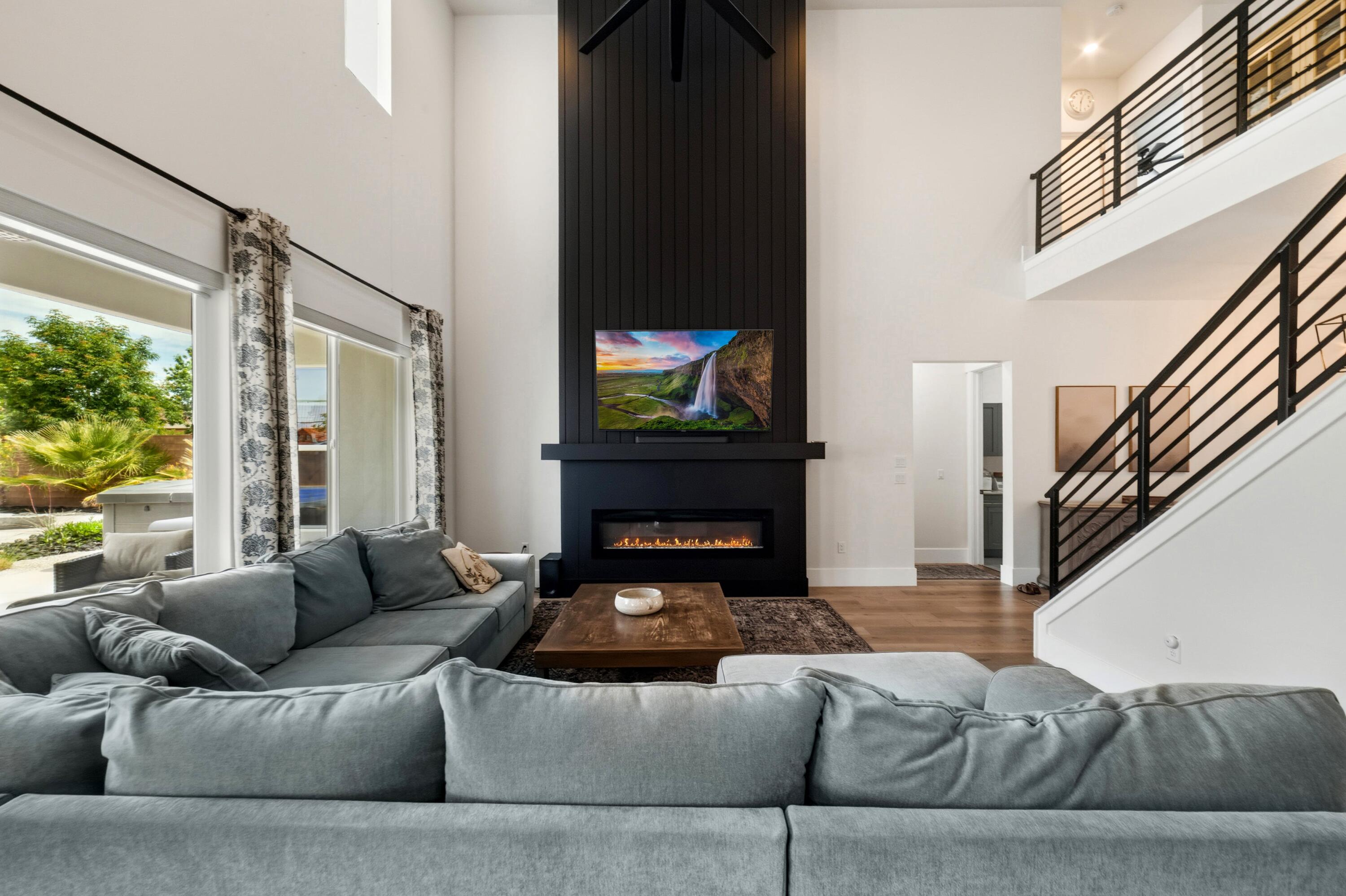 WHITWORTH ESTATES - Residential