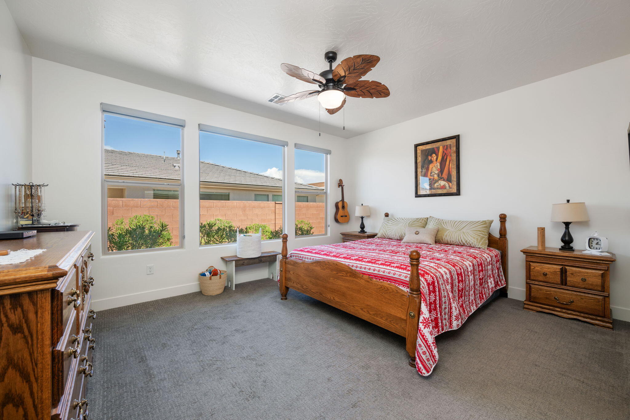 DESERT VISTA - Residential