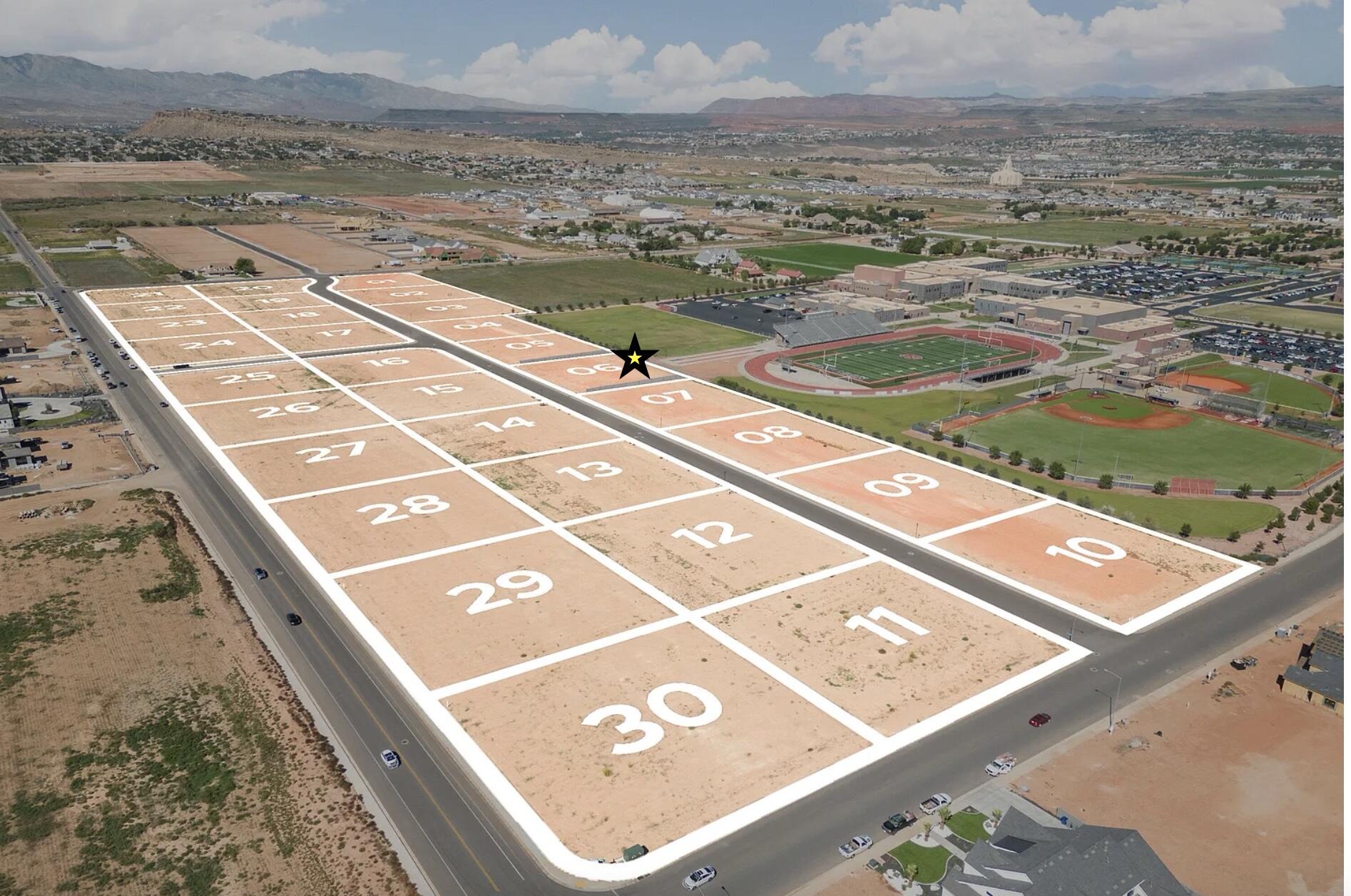 WOODHAVEN EST - Land