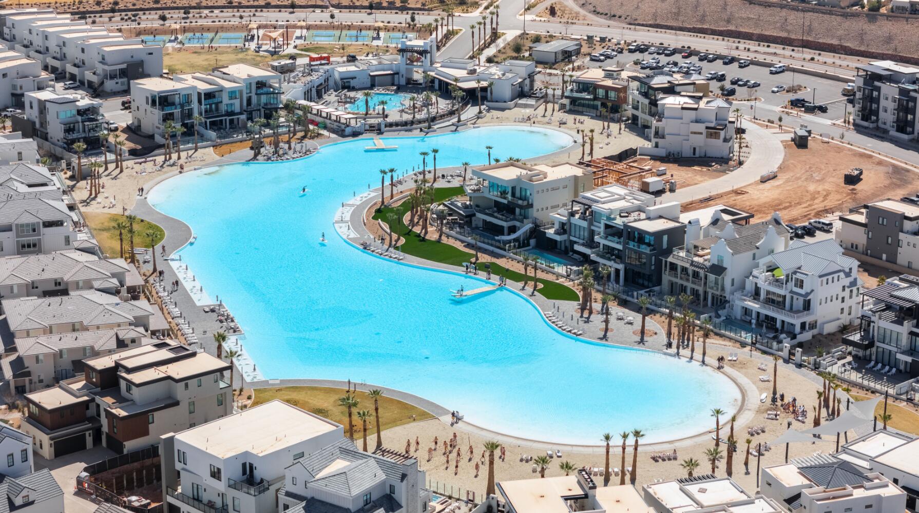DESERT COLOR ATKINVILLE TOWNHOMES - Residential