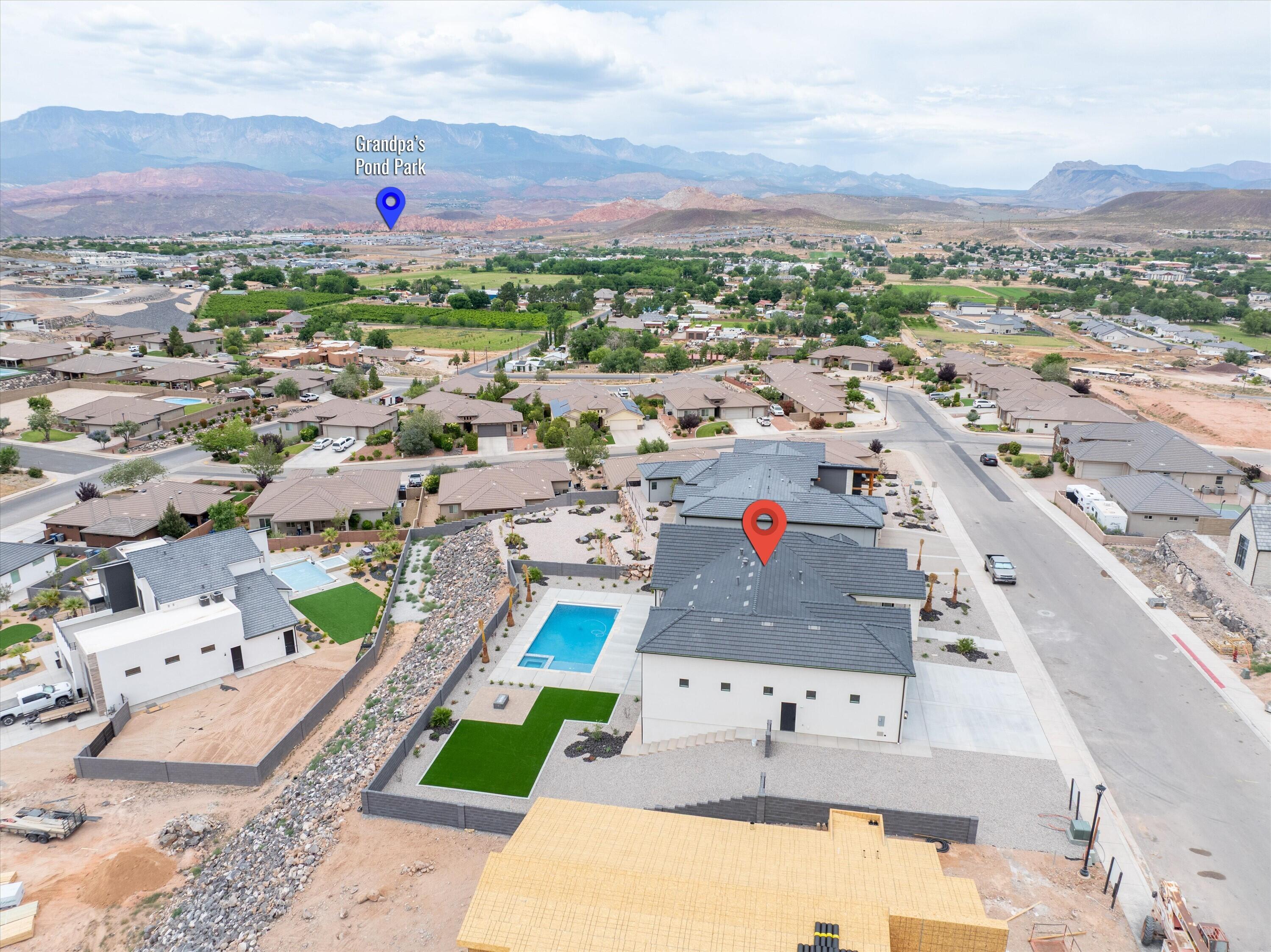 SCENIC POINTE - Residential