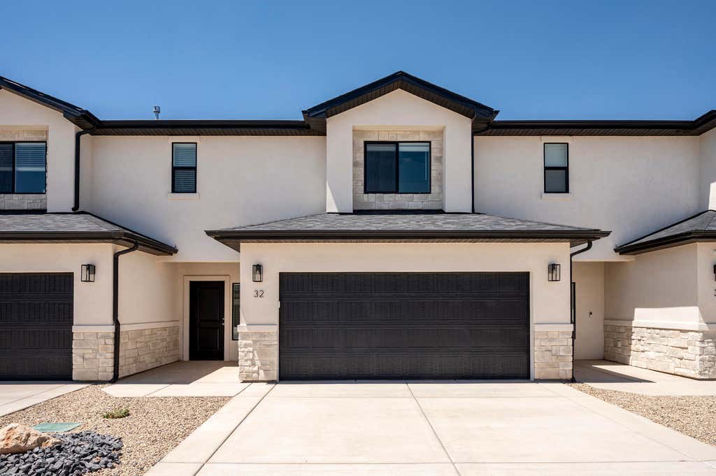 Photo of 51 S 4375 W 33 #33, Cedar City, UT 84720 (MLS # 26-274864)