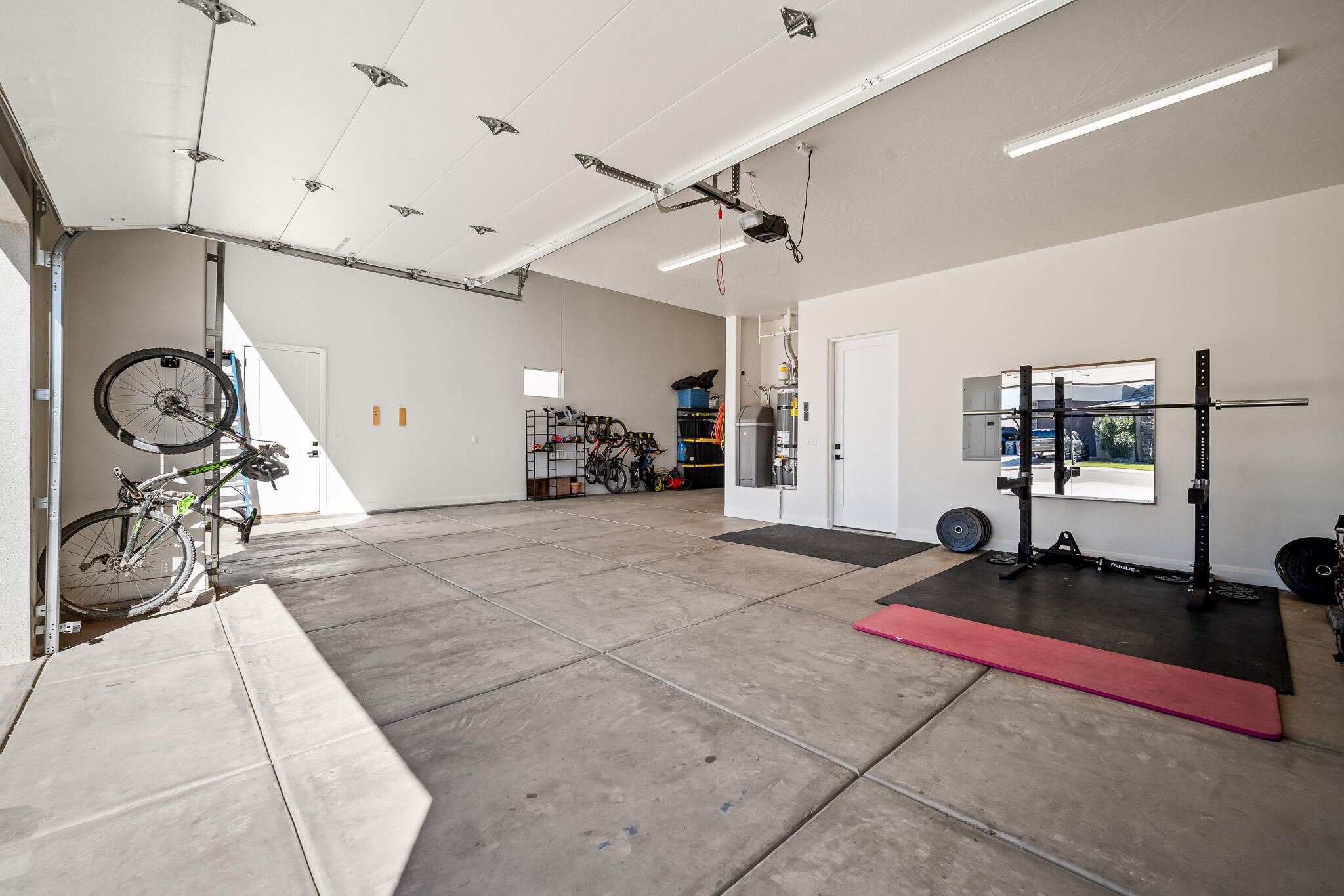 FRANKLIN FIELDS - Residential