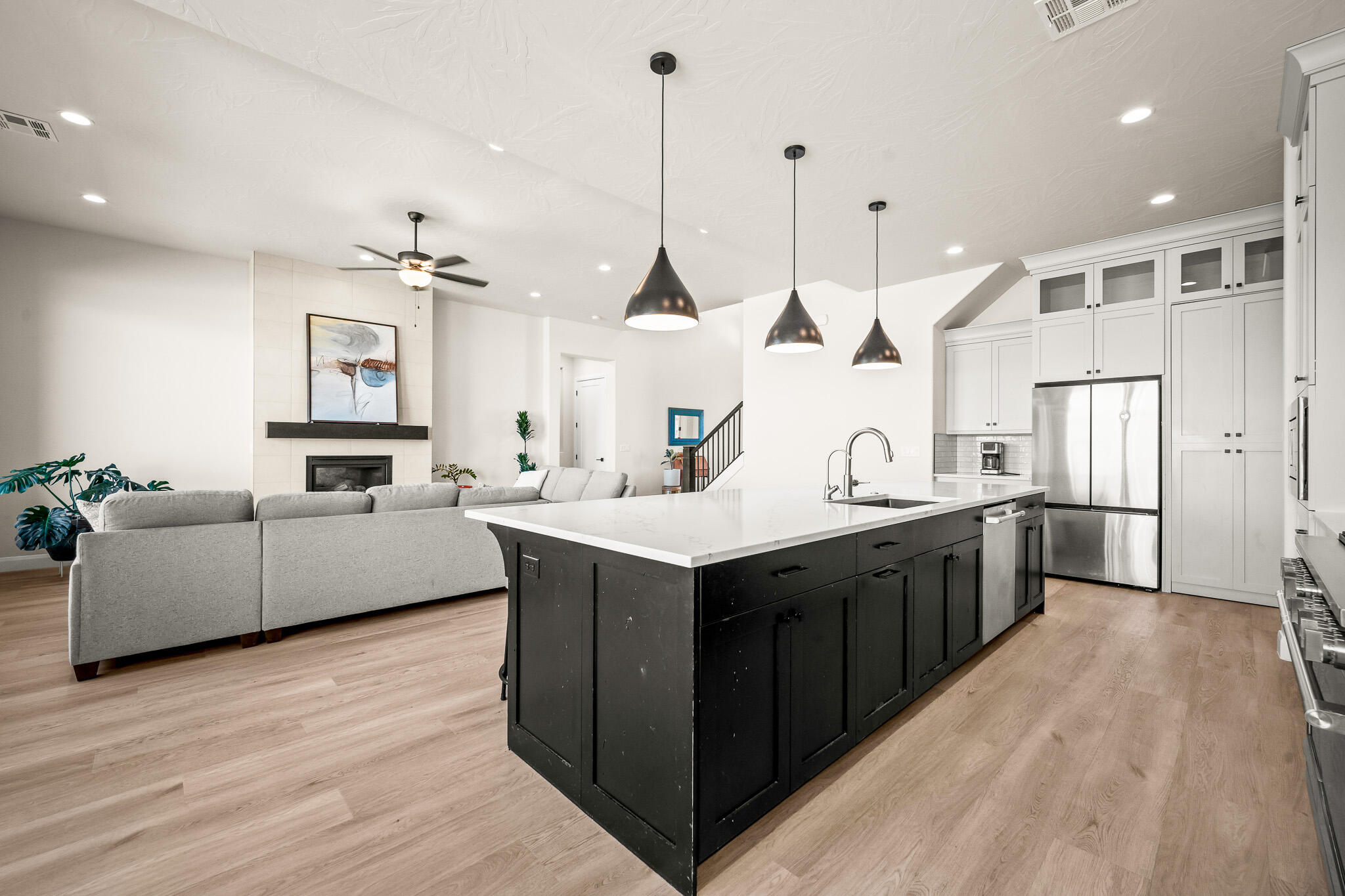 FRANKLIN FIELDS - Residential