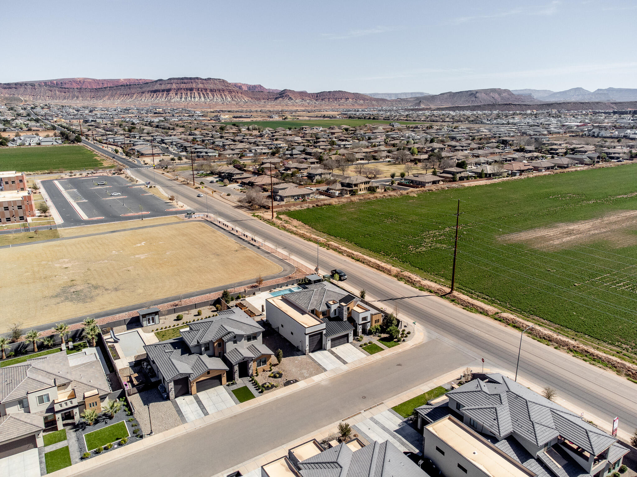 FRANKLIN FIELDS - Residential