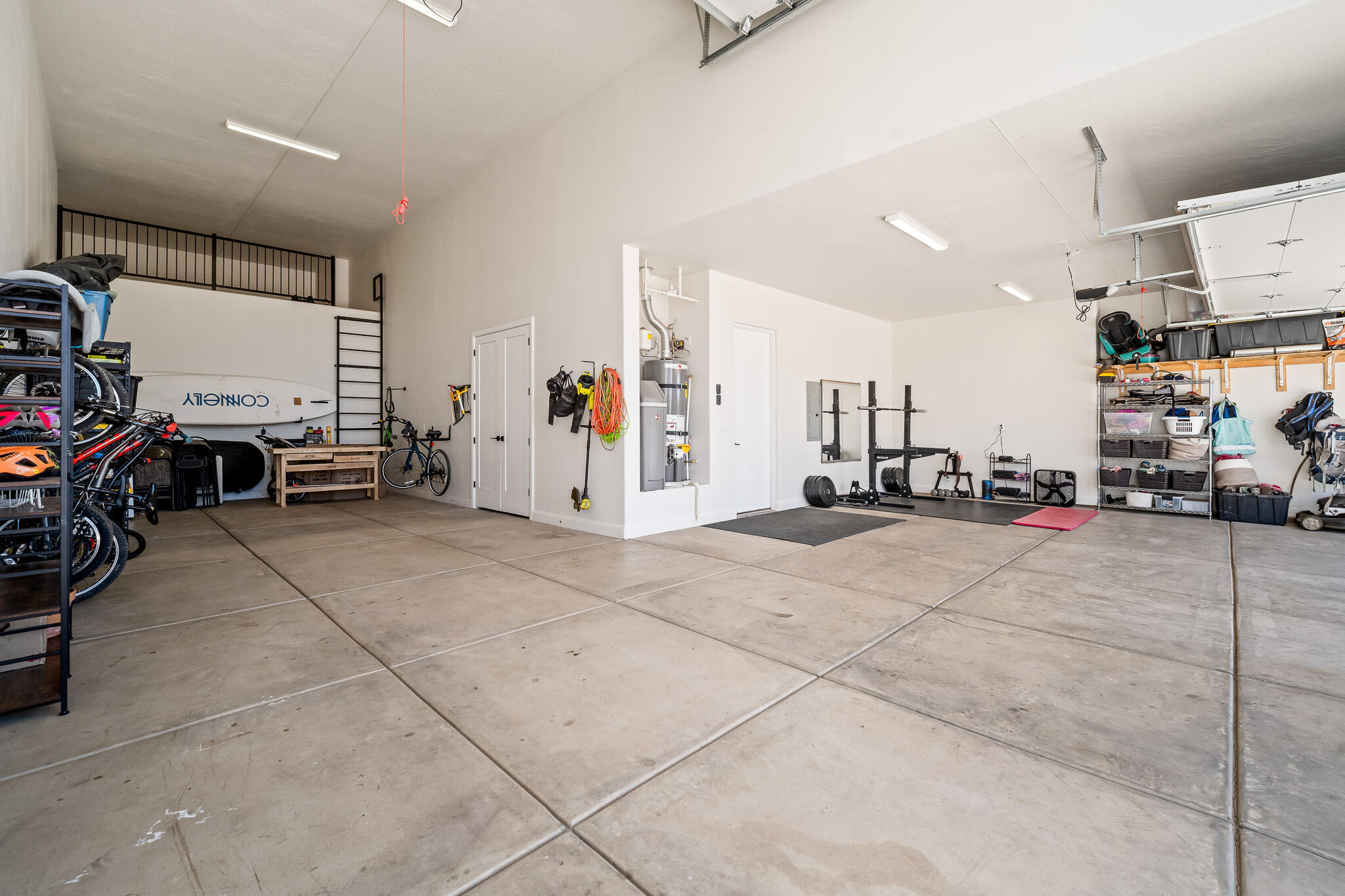 FRANKLIN FIELDS - Residential