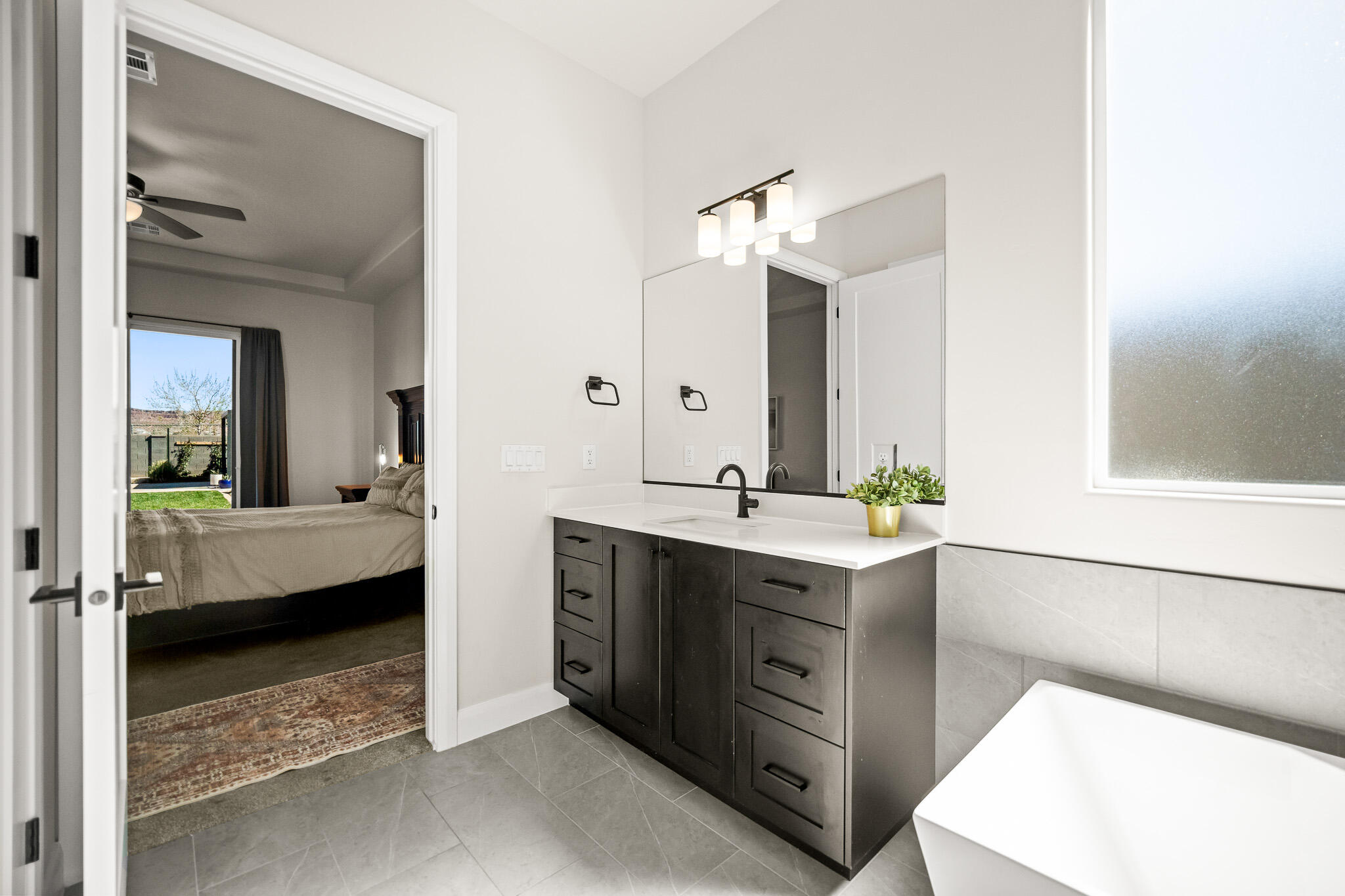 FRANKLIN FIELDS - Residential