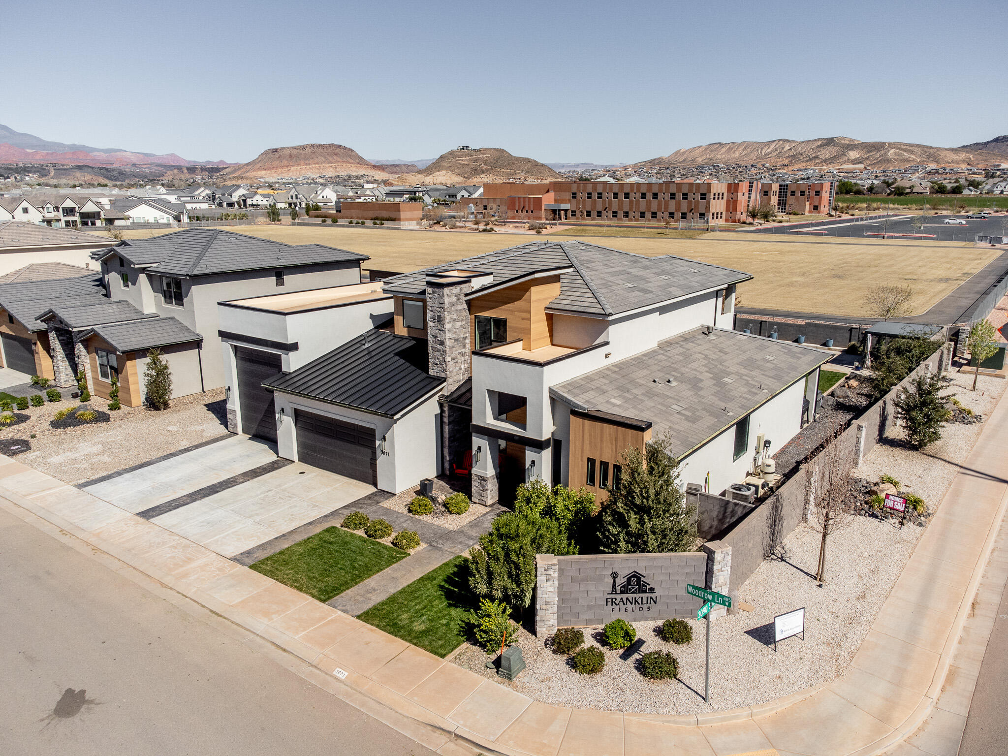 FRANKLIN FIELDS - Residential