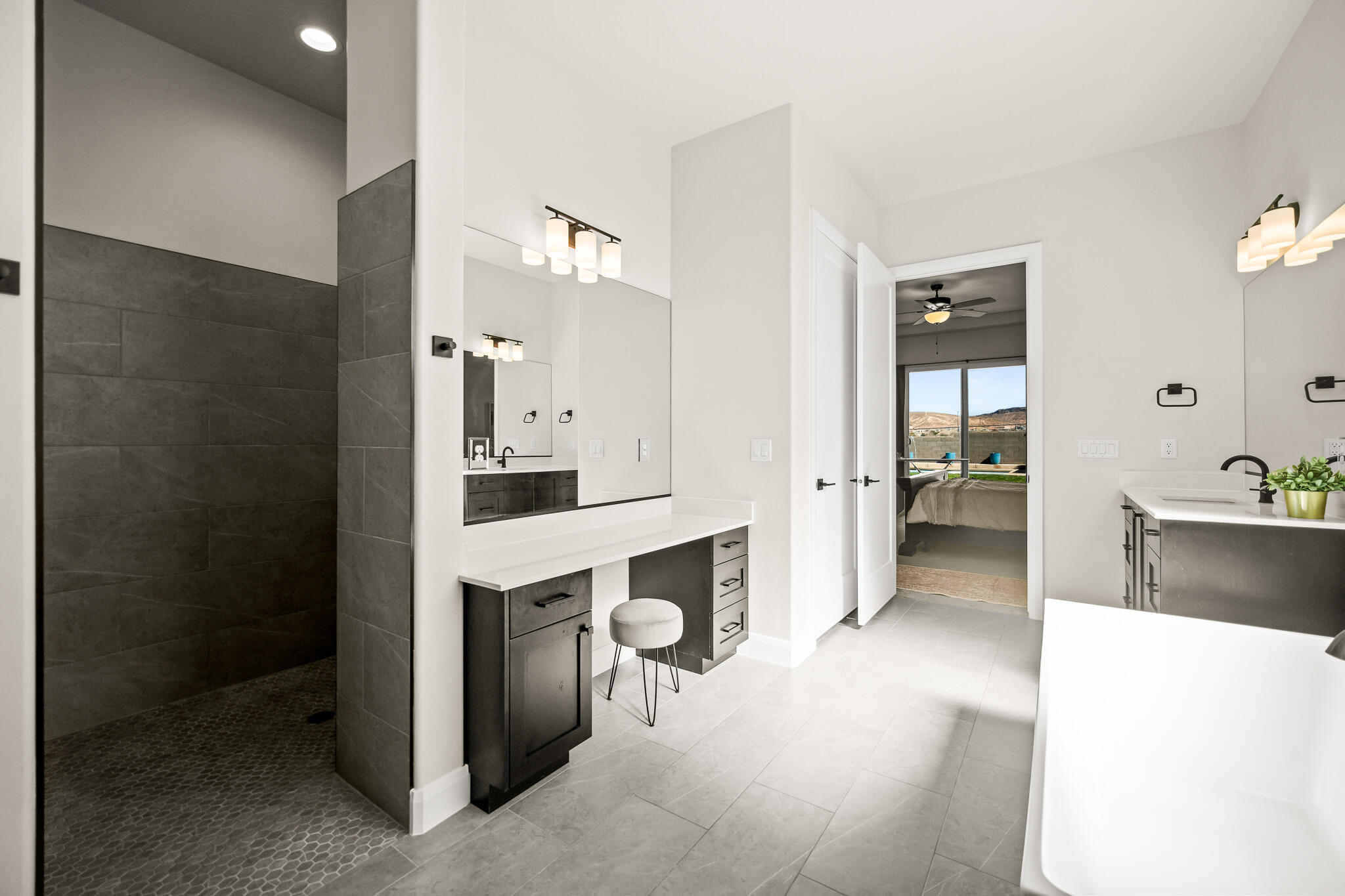 FRANKLIN FIELDS - Residential