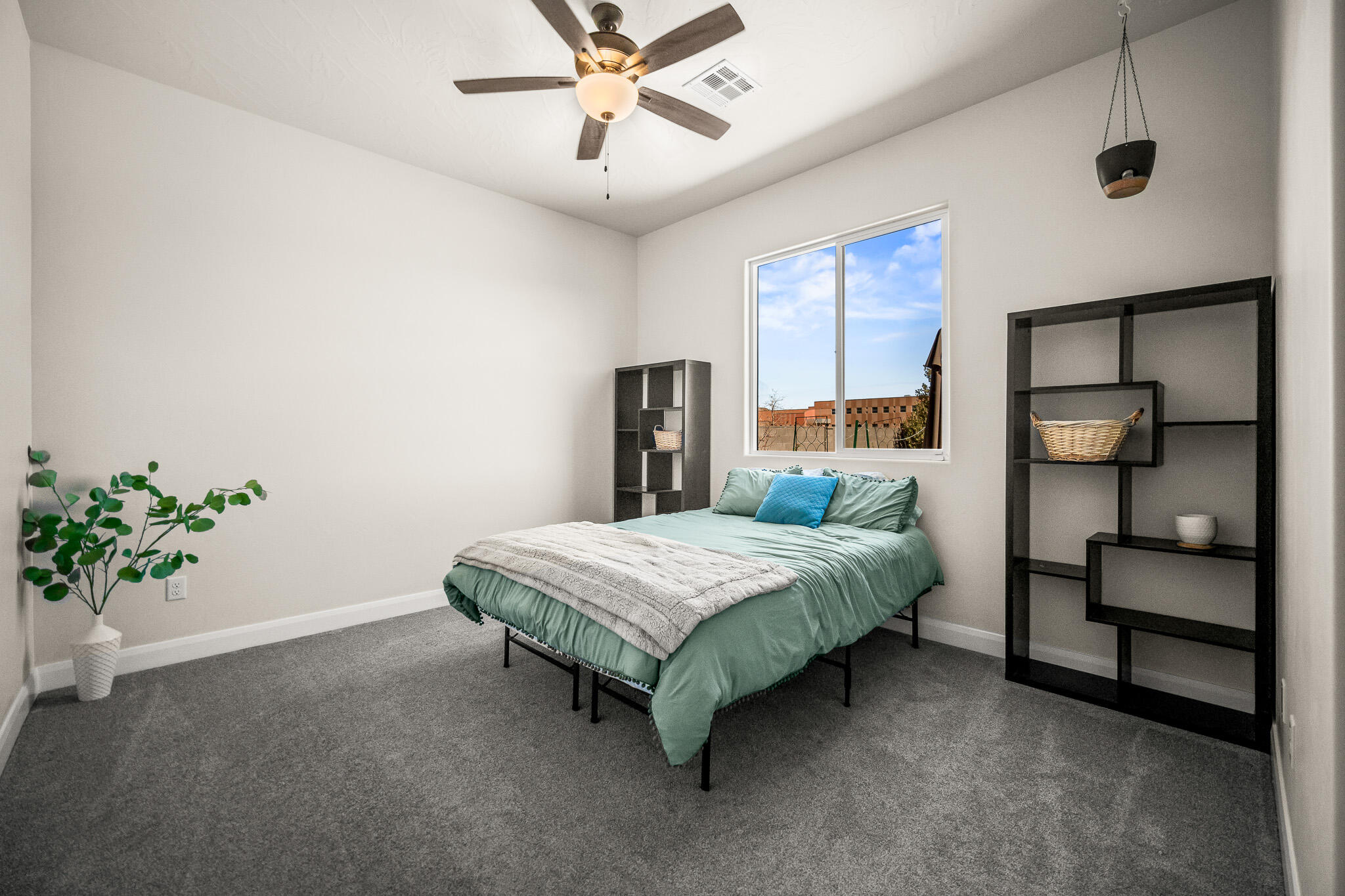 FRANKLIN FIELDS - Residential