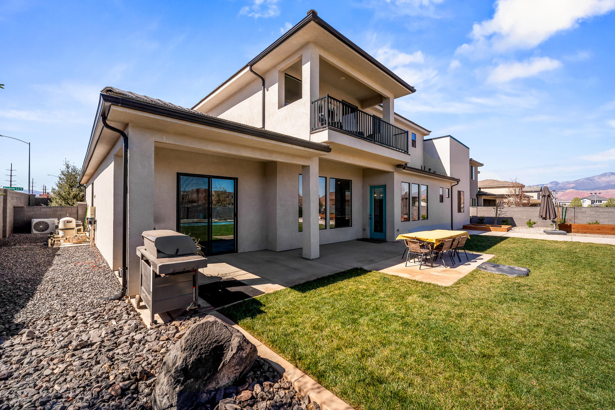 FRANKLIN FIELDS - Residential