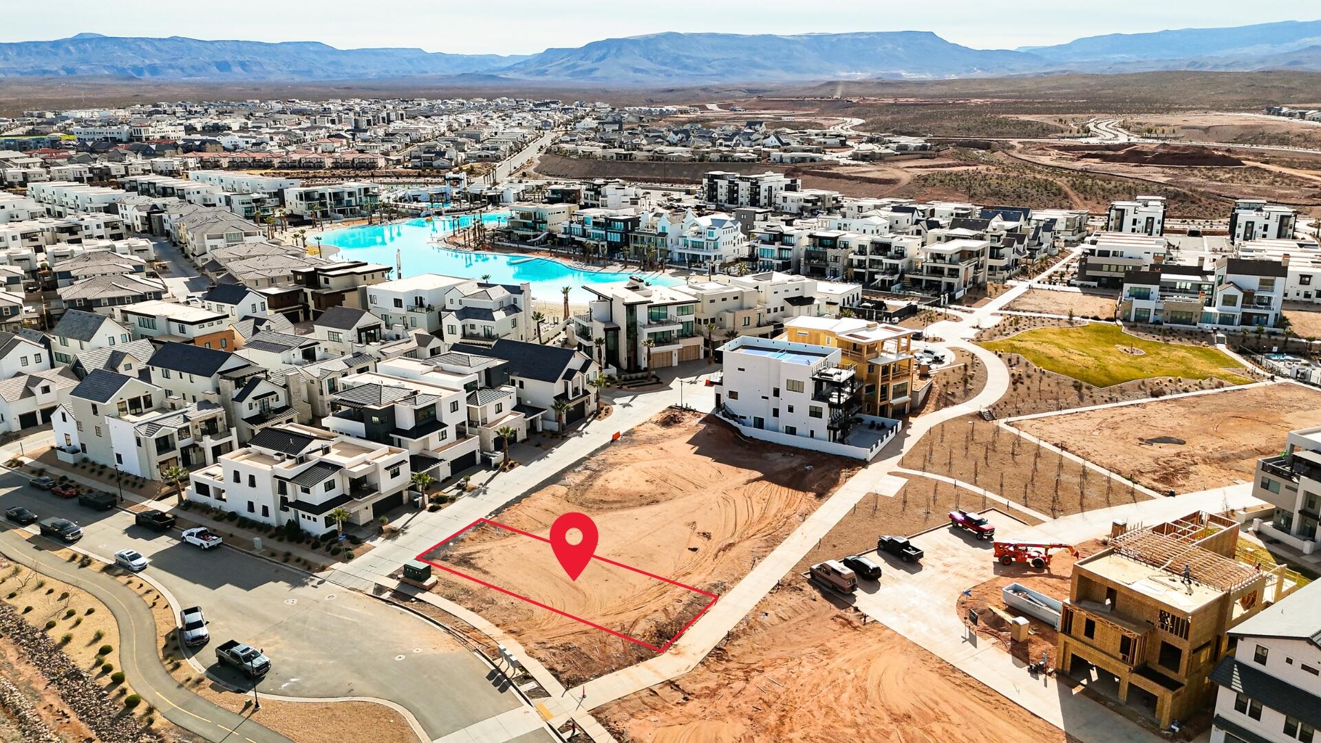 DESERT COLOR RESORT - Land