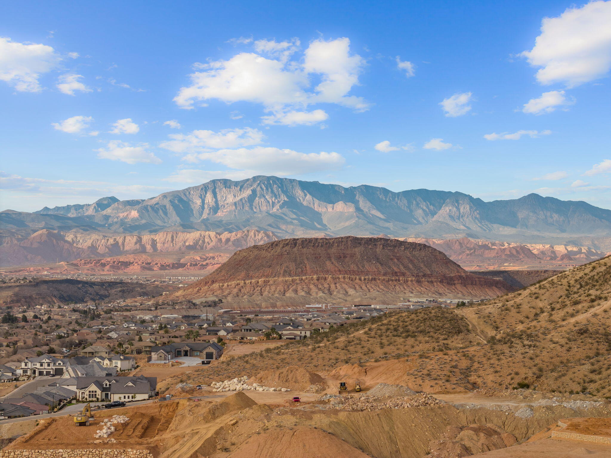 ROADRUNNER RIDGE - Residential