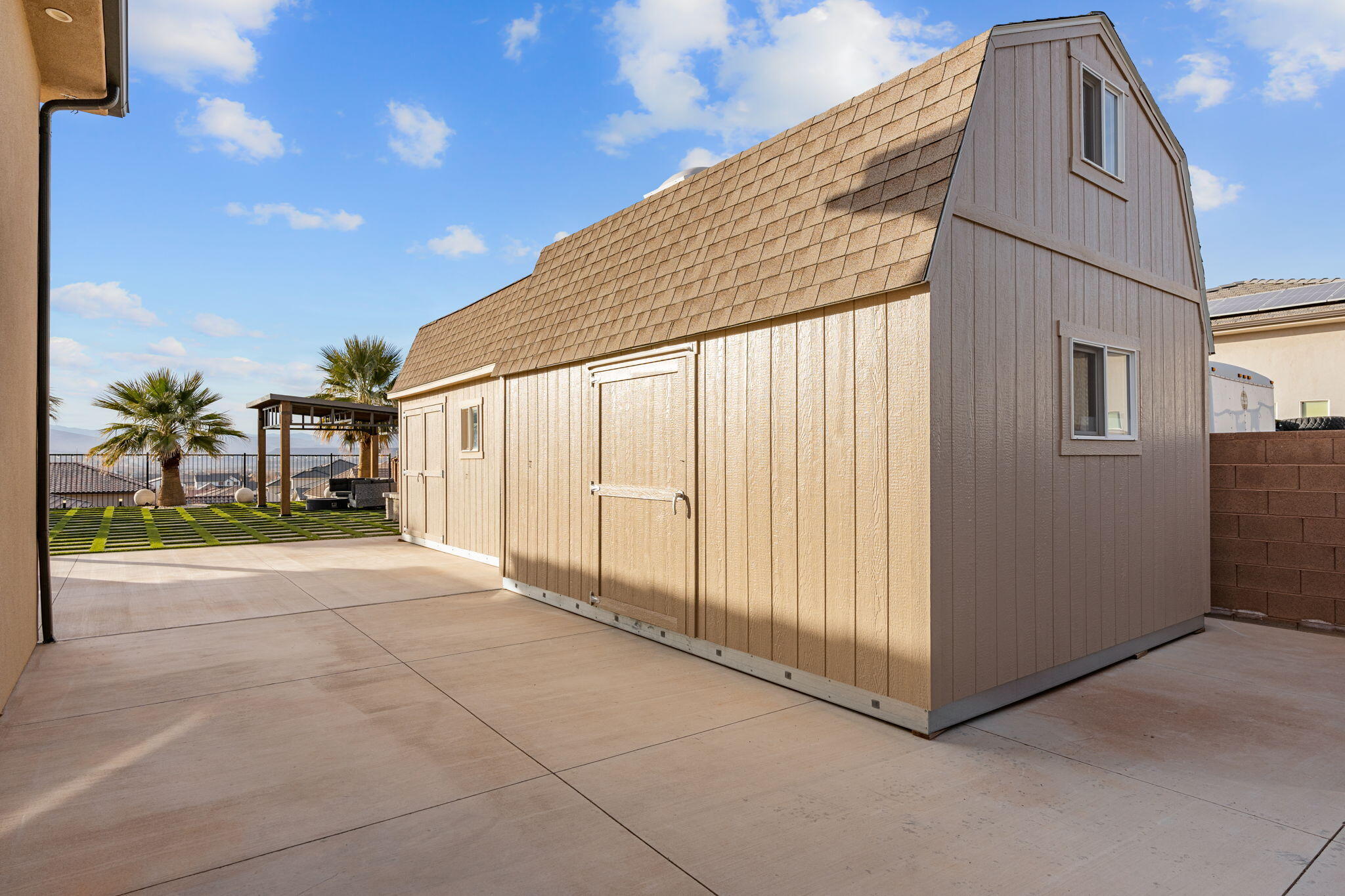 ROADRUNNER RIDGE - Residential