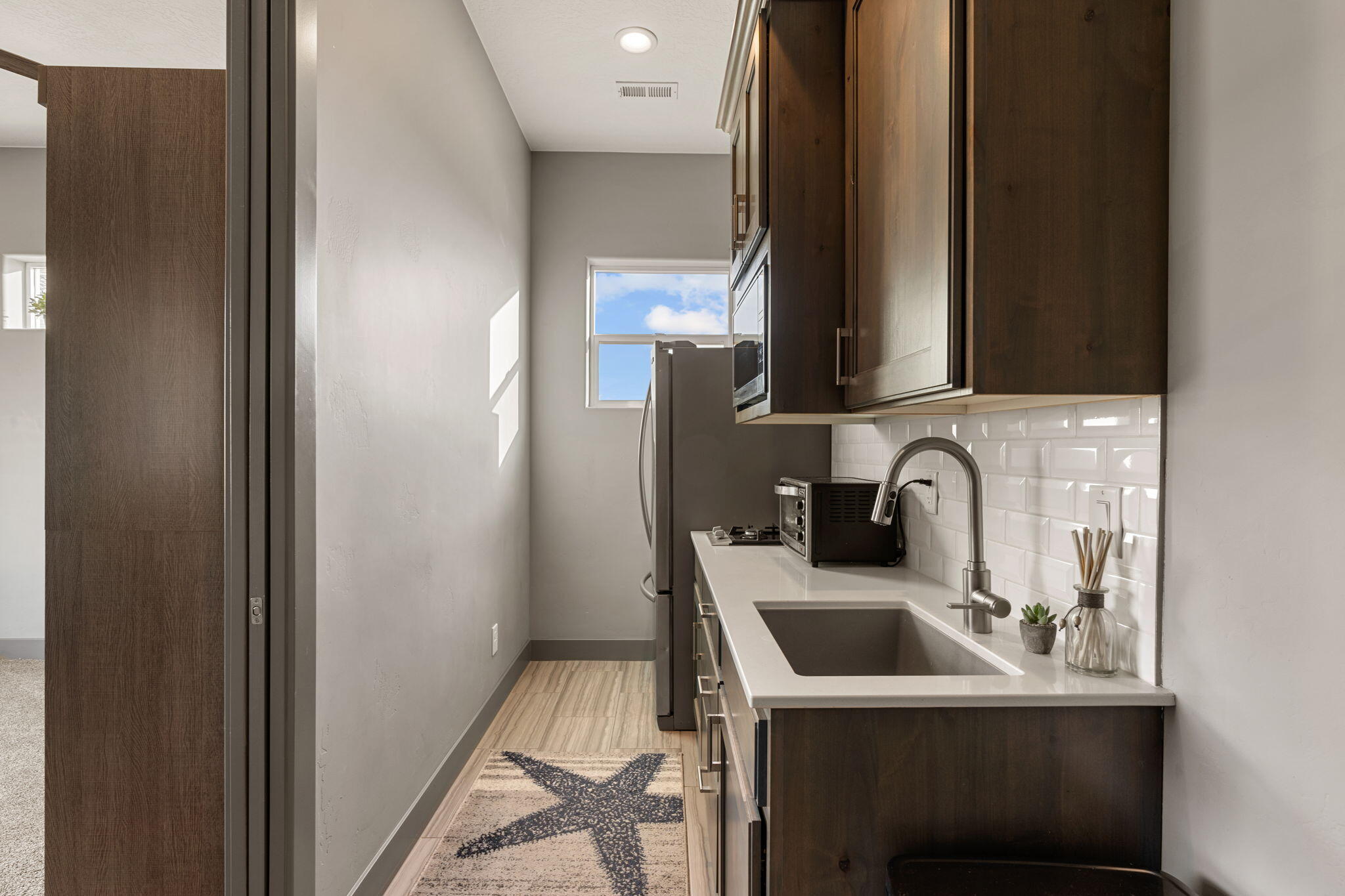 ROADRUNNER RIDGE - Residential