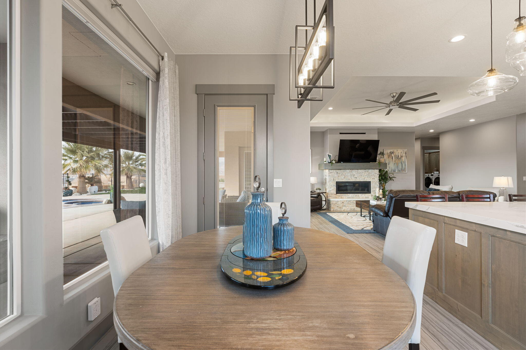 ROADRUNNER RIDGE - Residential