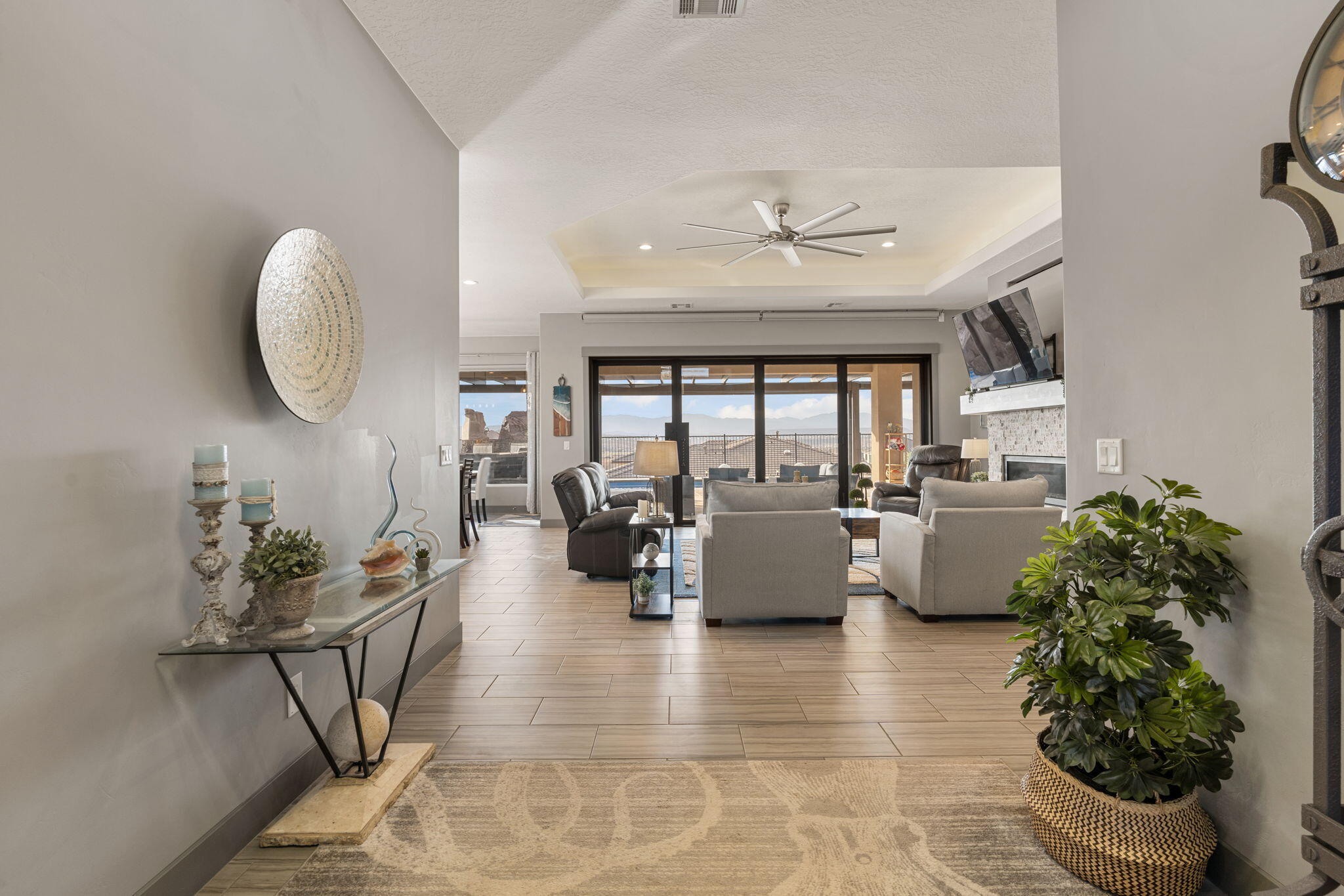 ROADRUNNER RIDGE - Residential