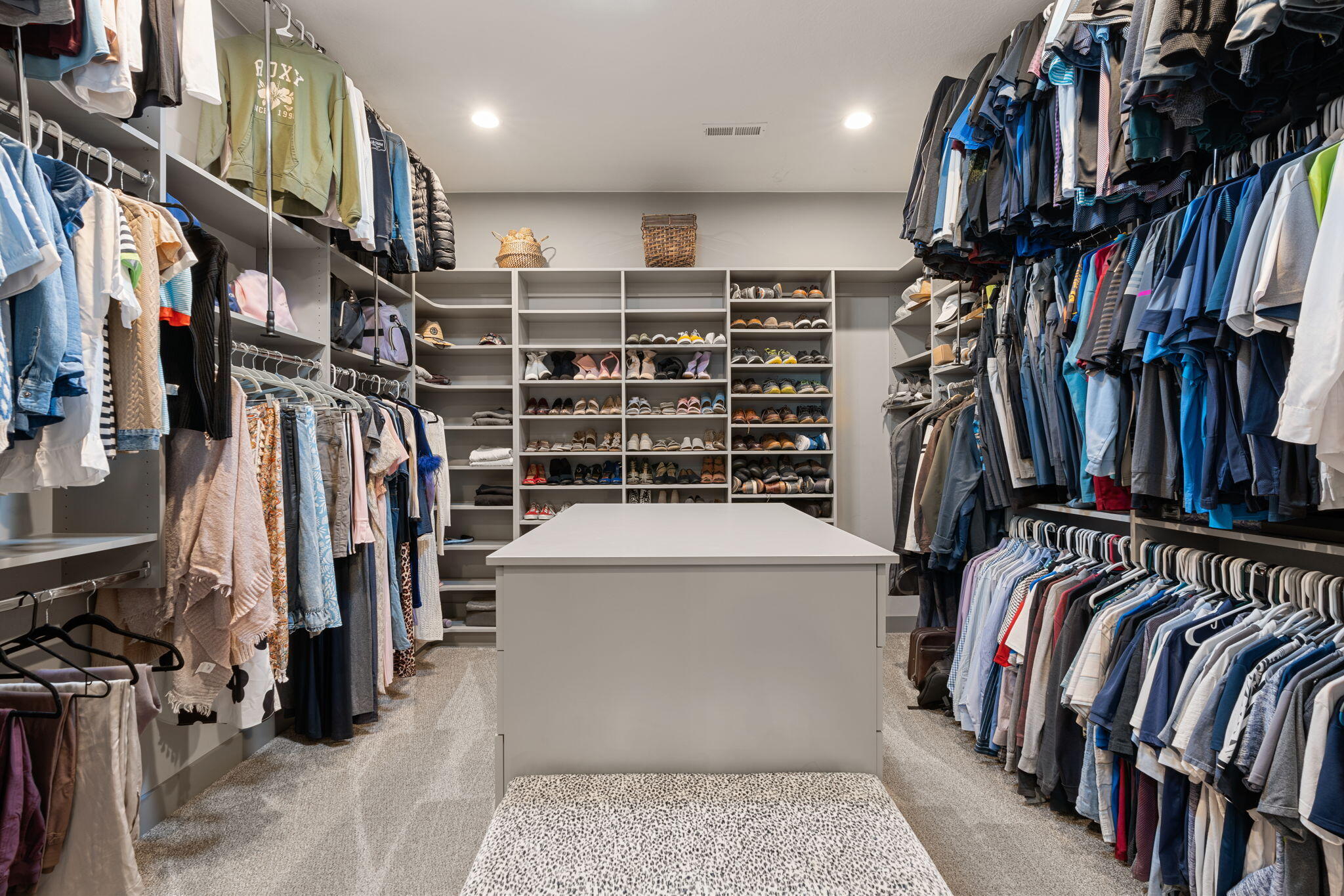 ROADRUNNER RIDGE - Residential