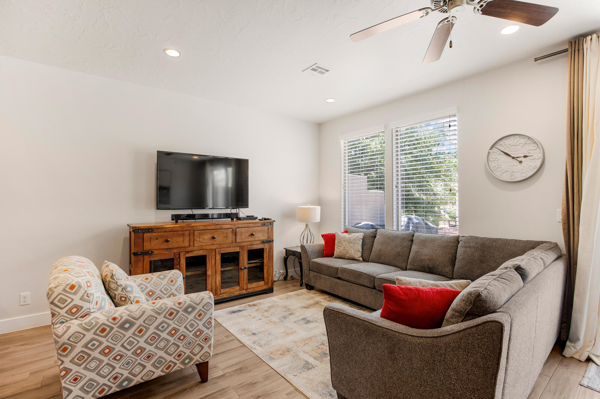 ST GEORGE TOWNSITE - Residential