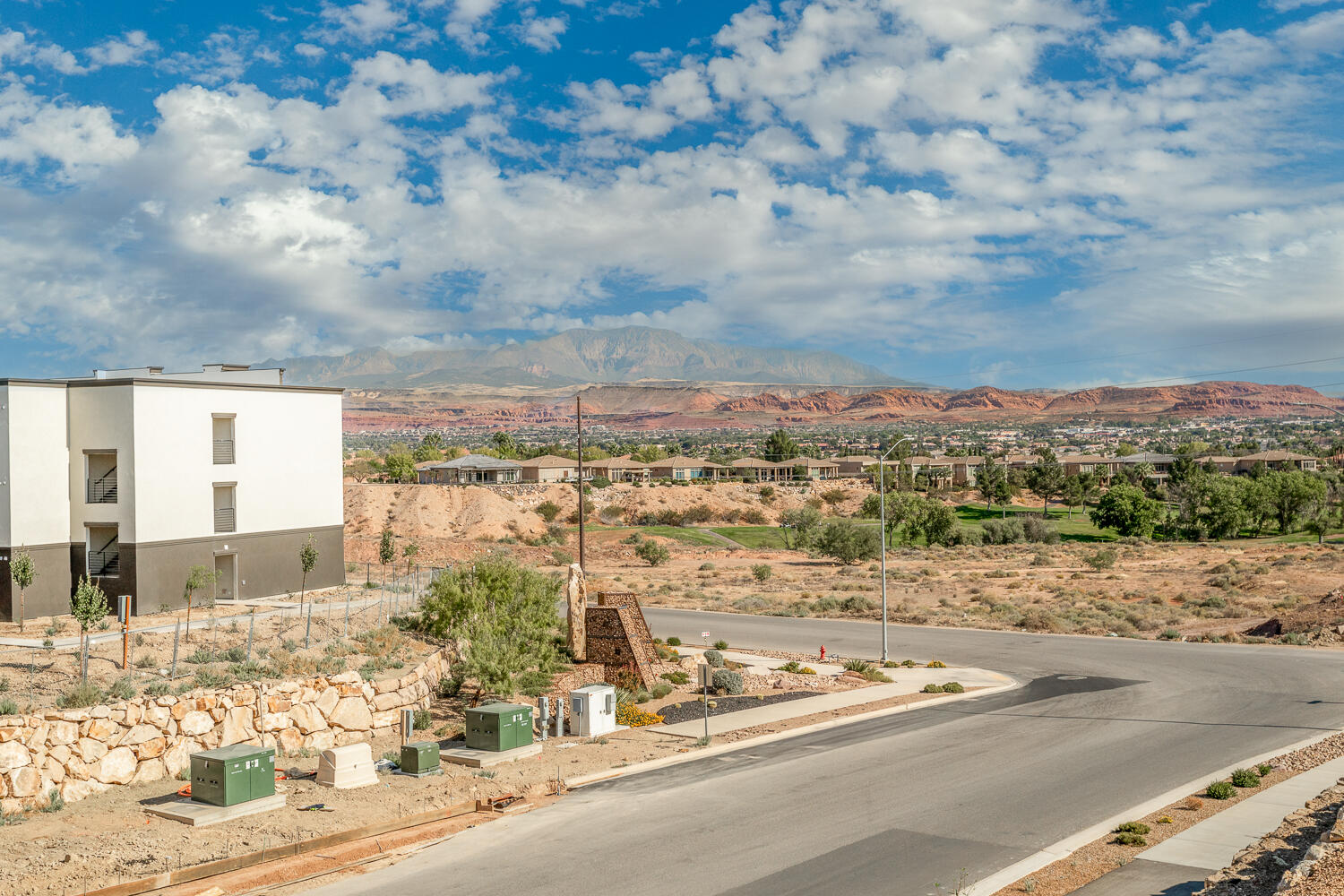 BECCO CREEK AT DIVARIO - Residential