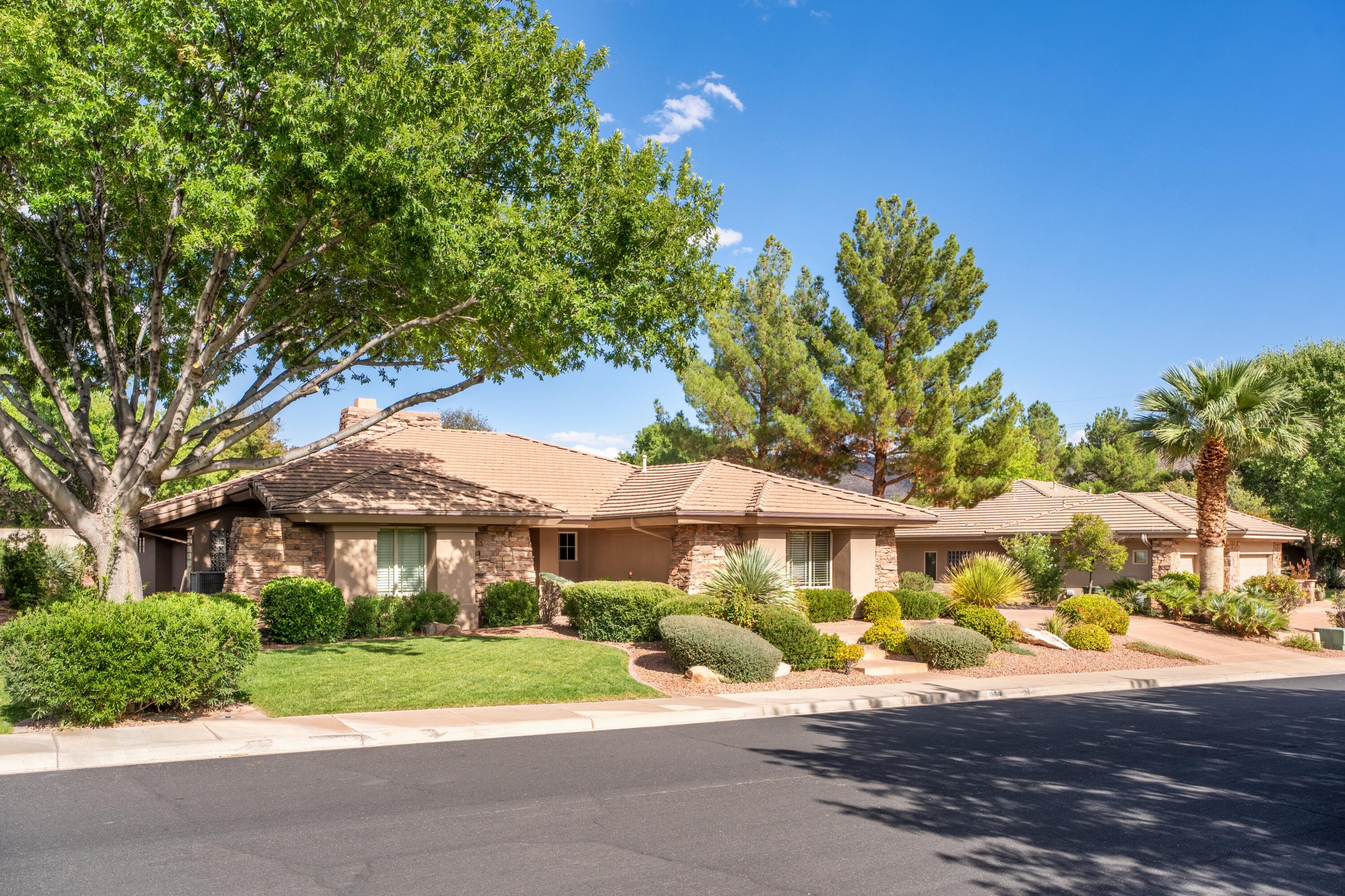 STONEBROOK - Residential