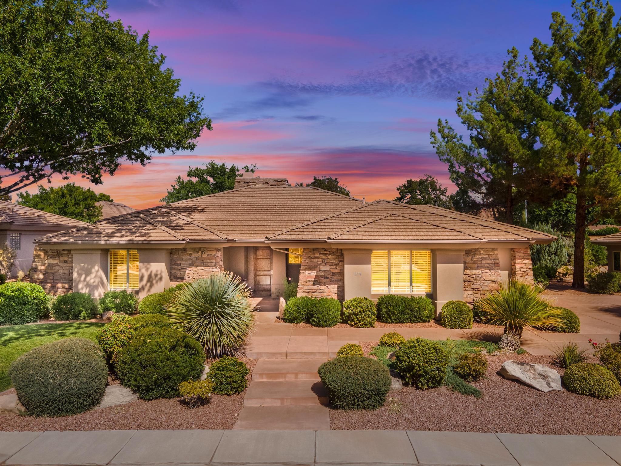 STONEBROOK - Residential